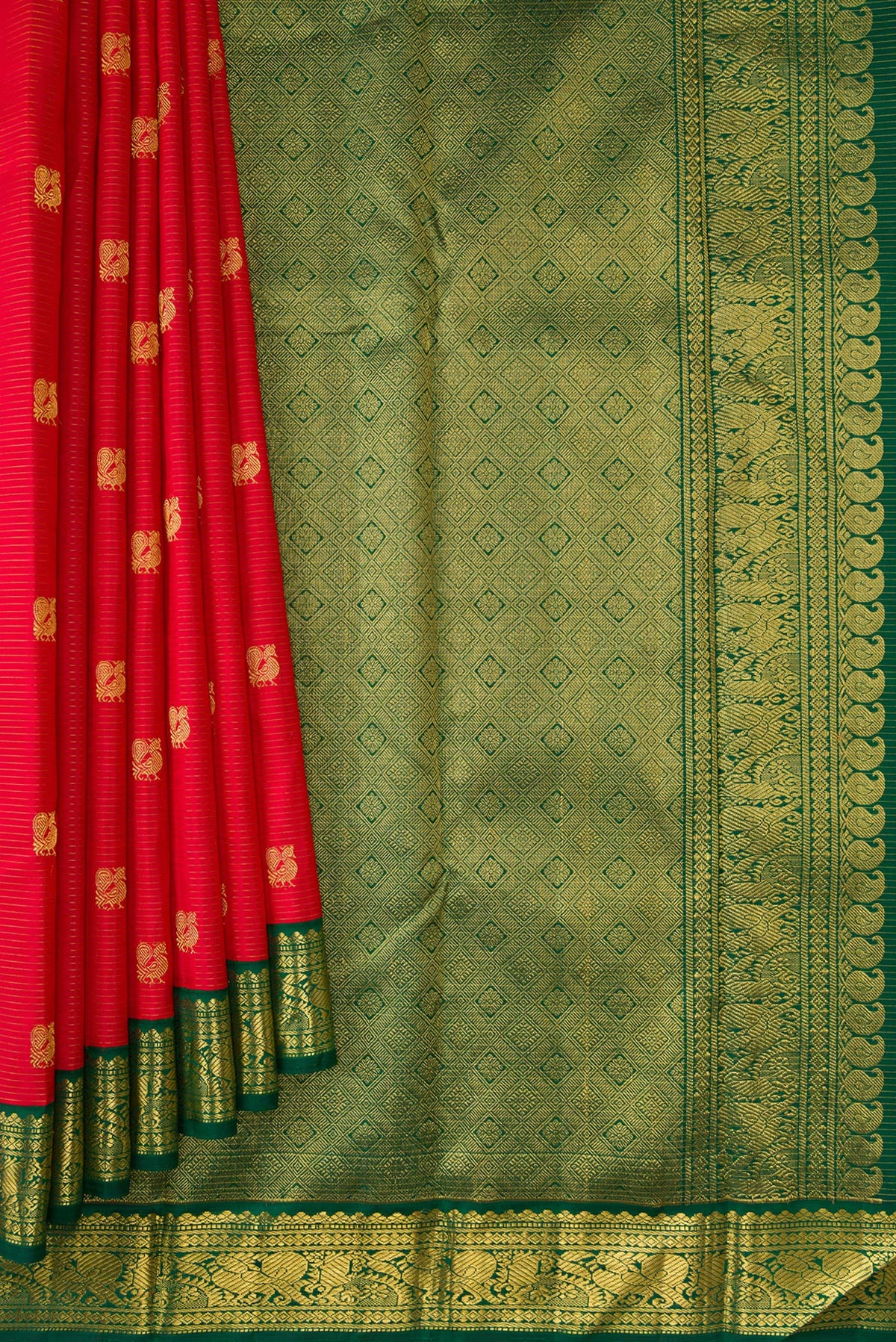 Pleats and pallu of Red Dual Tone Kanchipuram Silk Saree with Zari Butta on the body and Zari Border. 