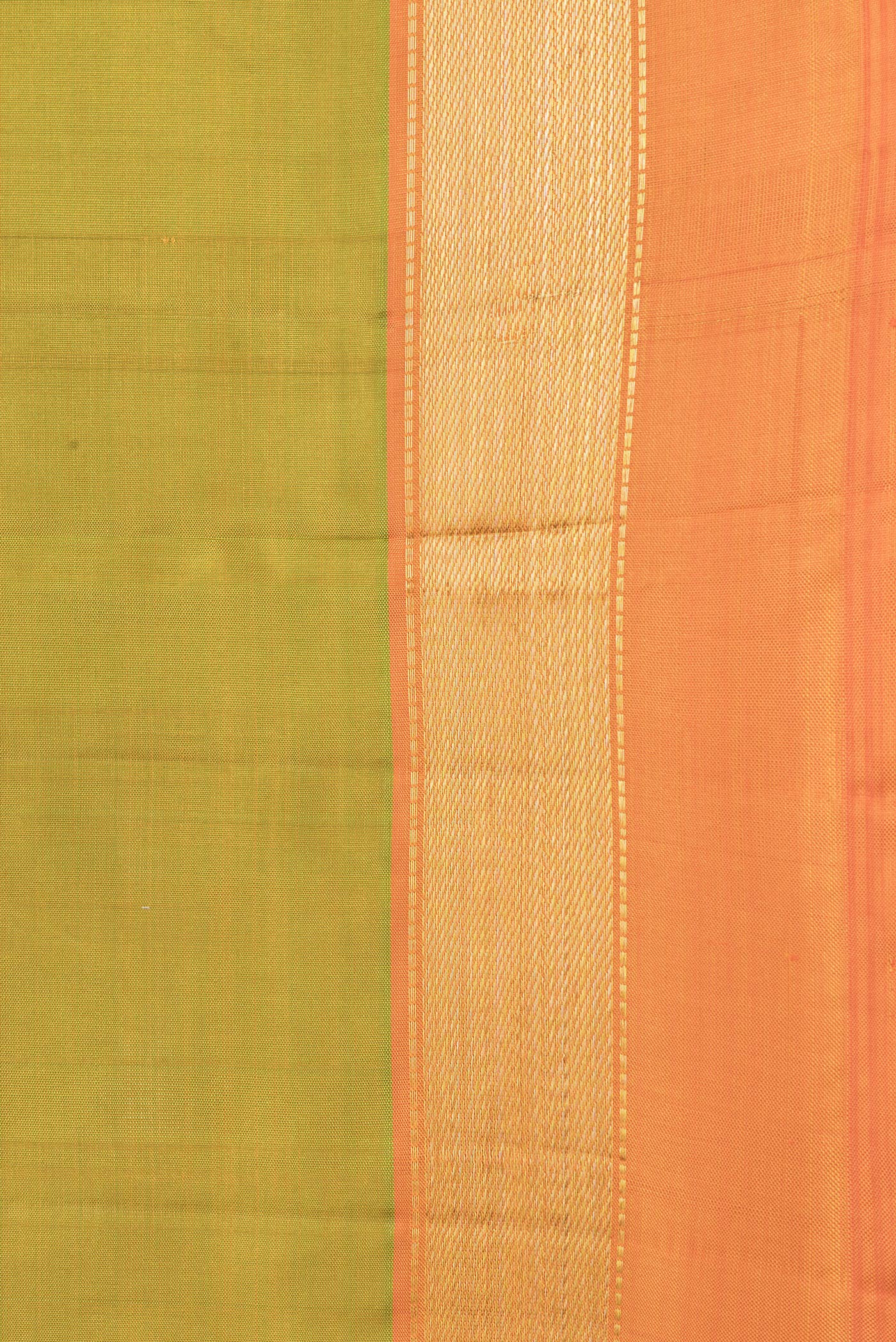 Border image of Parrot Green Dual Tone Kanjivaram Silk Saree with Plain Body and Zari Border. 