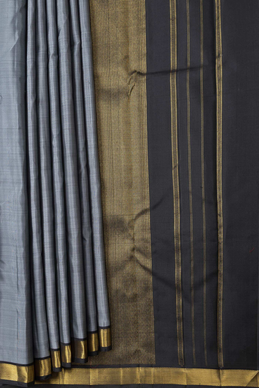 Pleats and pallu of Grey Dual Tone Kanjivaram Silk Saree with Plain Body and Zari Border. 