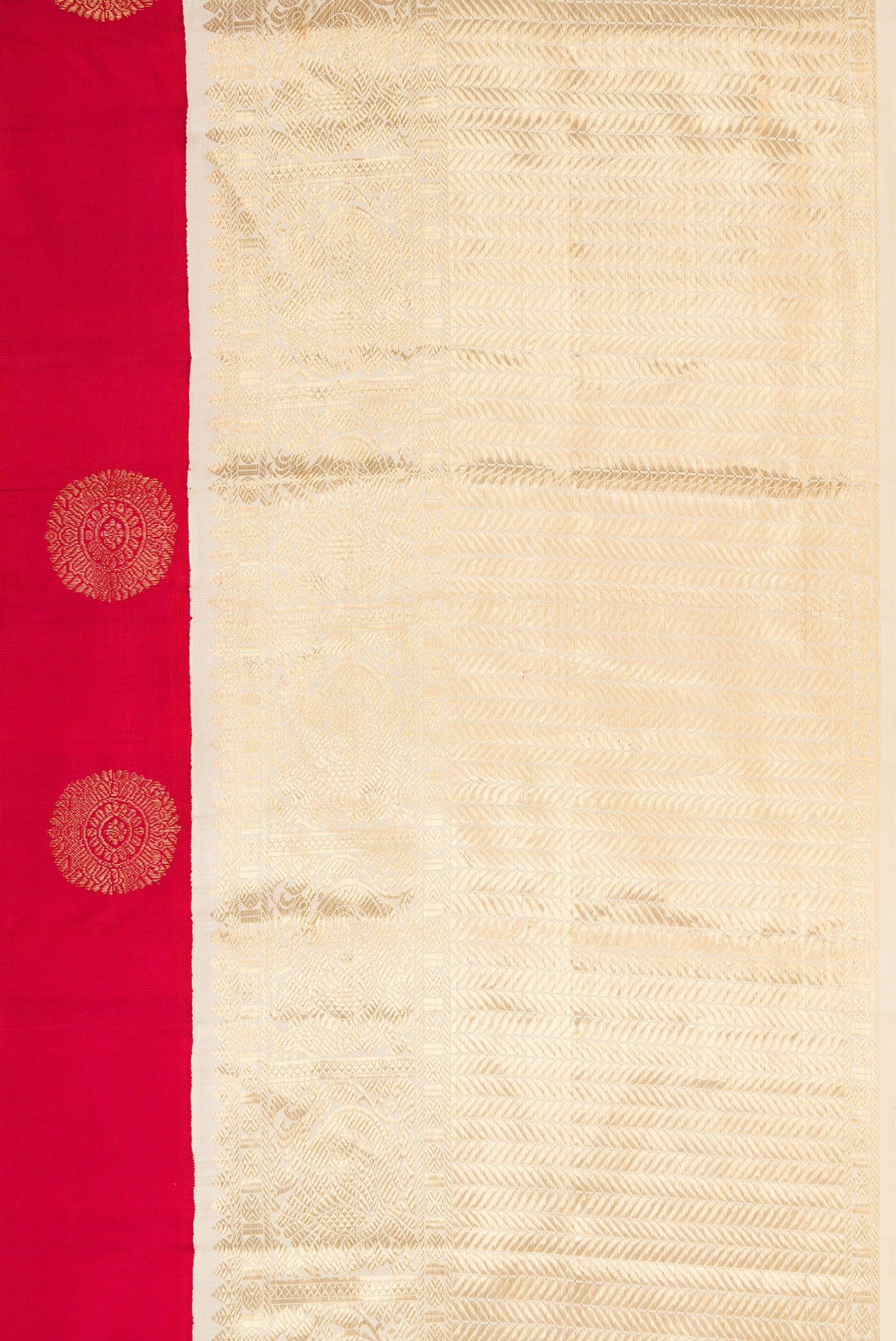 Border image of Maroon Dual Tone Kanjivaram Silk Saree with Zari Butta on the body and Zari Border. 