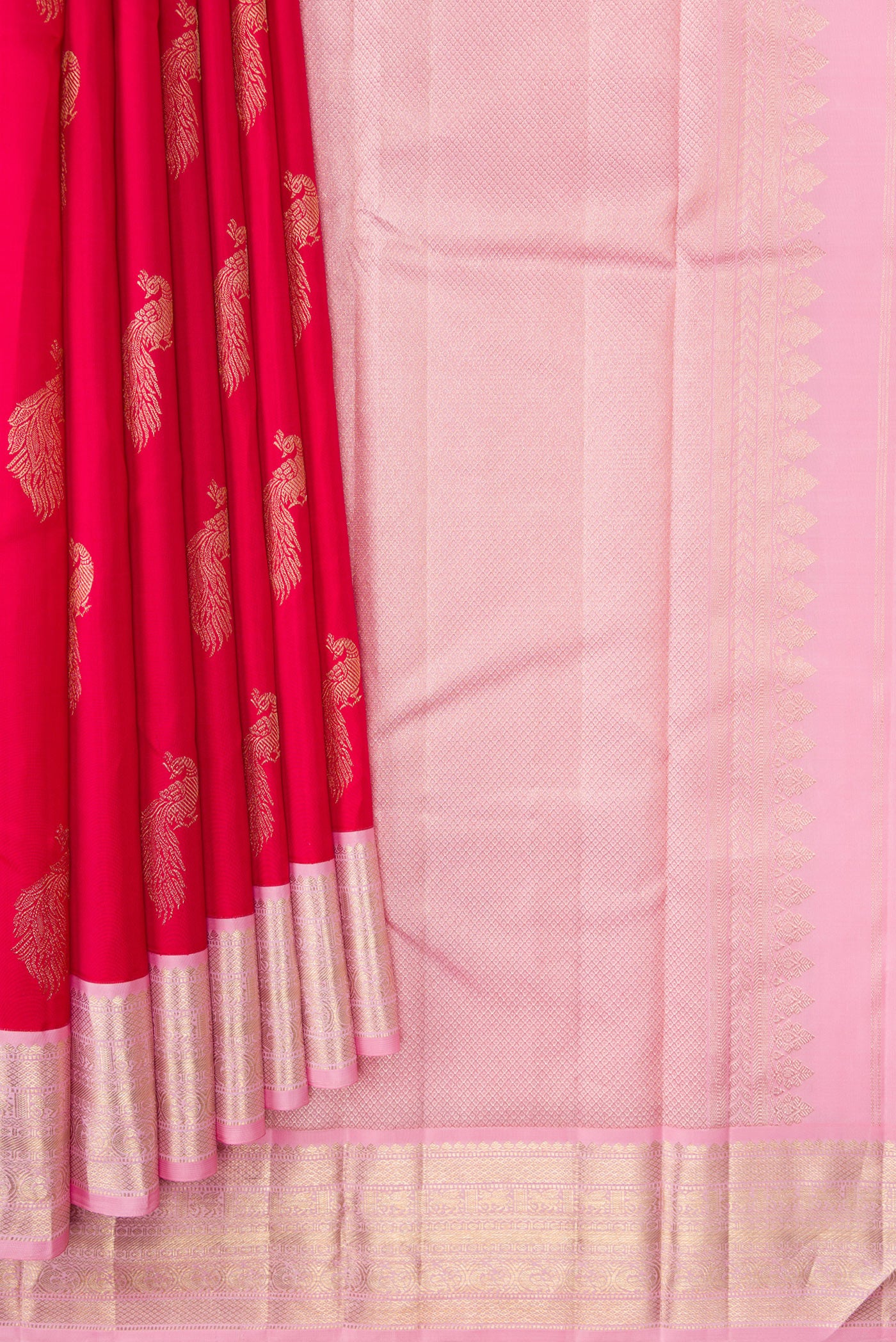 Pleats and pallu of Red Dual Tone Kanjivaram Silk Saree with Zari Butta on the body and Zari Border. 