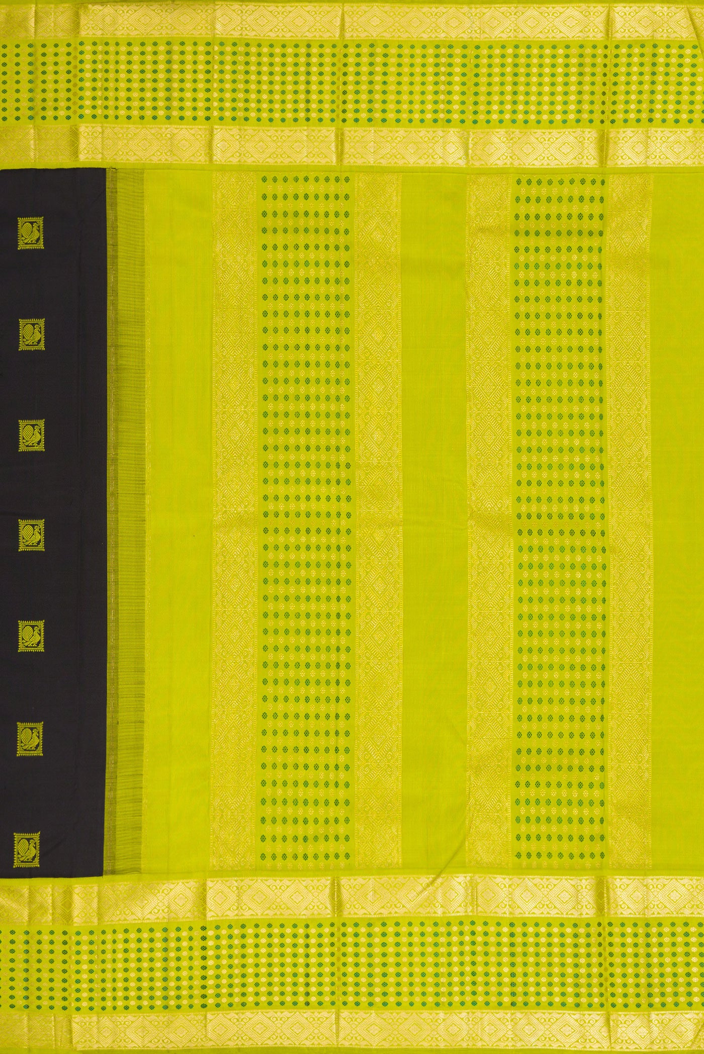 Close up image of the pallu of Black Dual Tone Kanjivaram Silk Saree with Thread Butta on the body and Fancy Border. 
