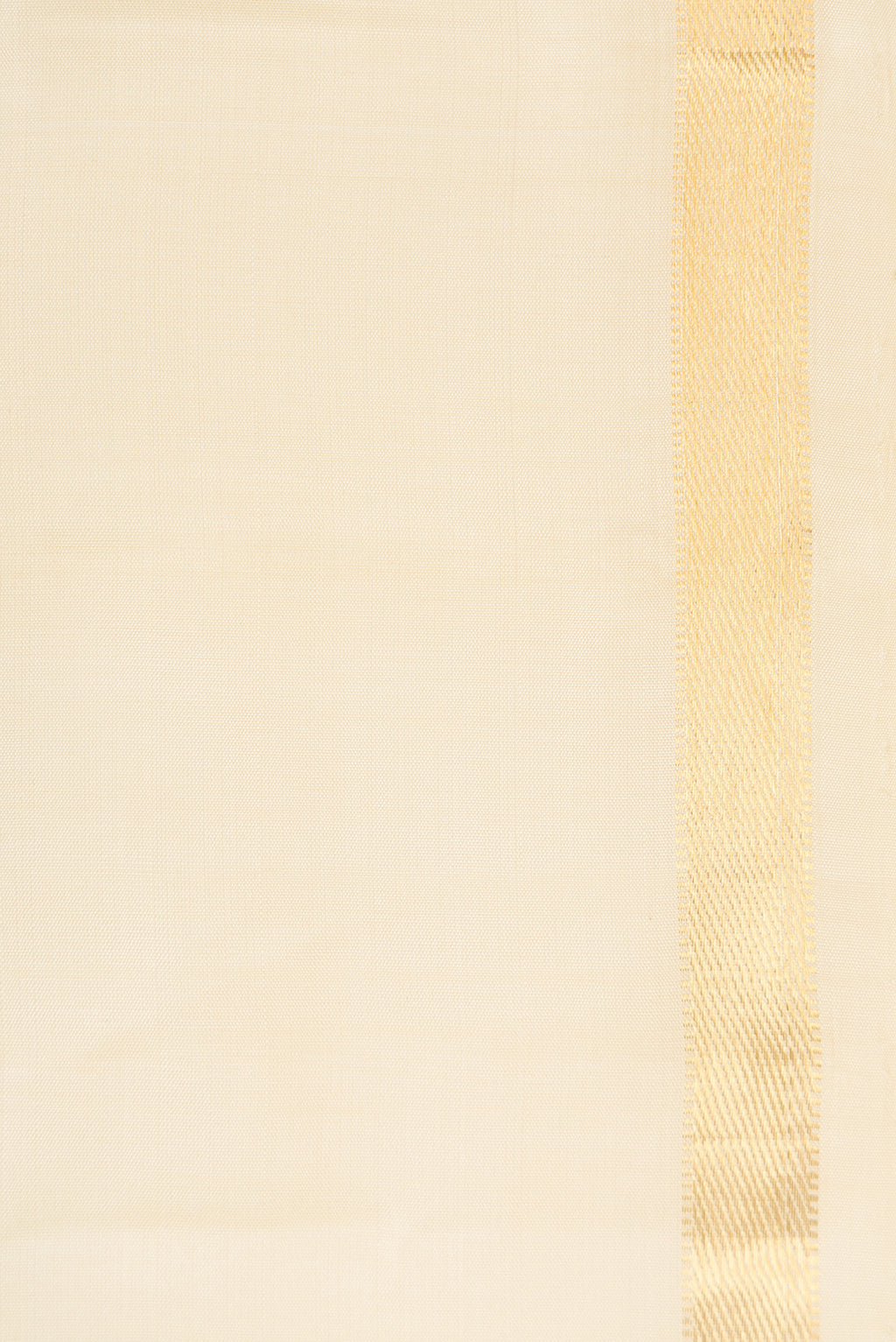 Border image of Off White Dual Tone Kanjivaram Silk Saree with Plain Body and Zari Border. 