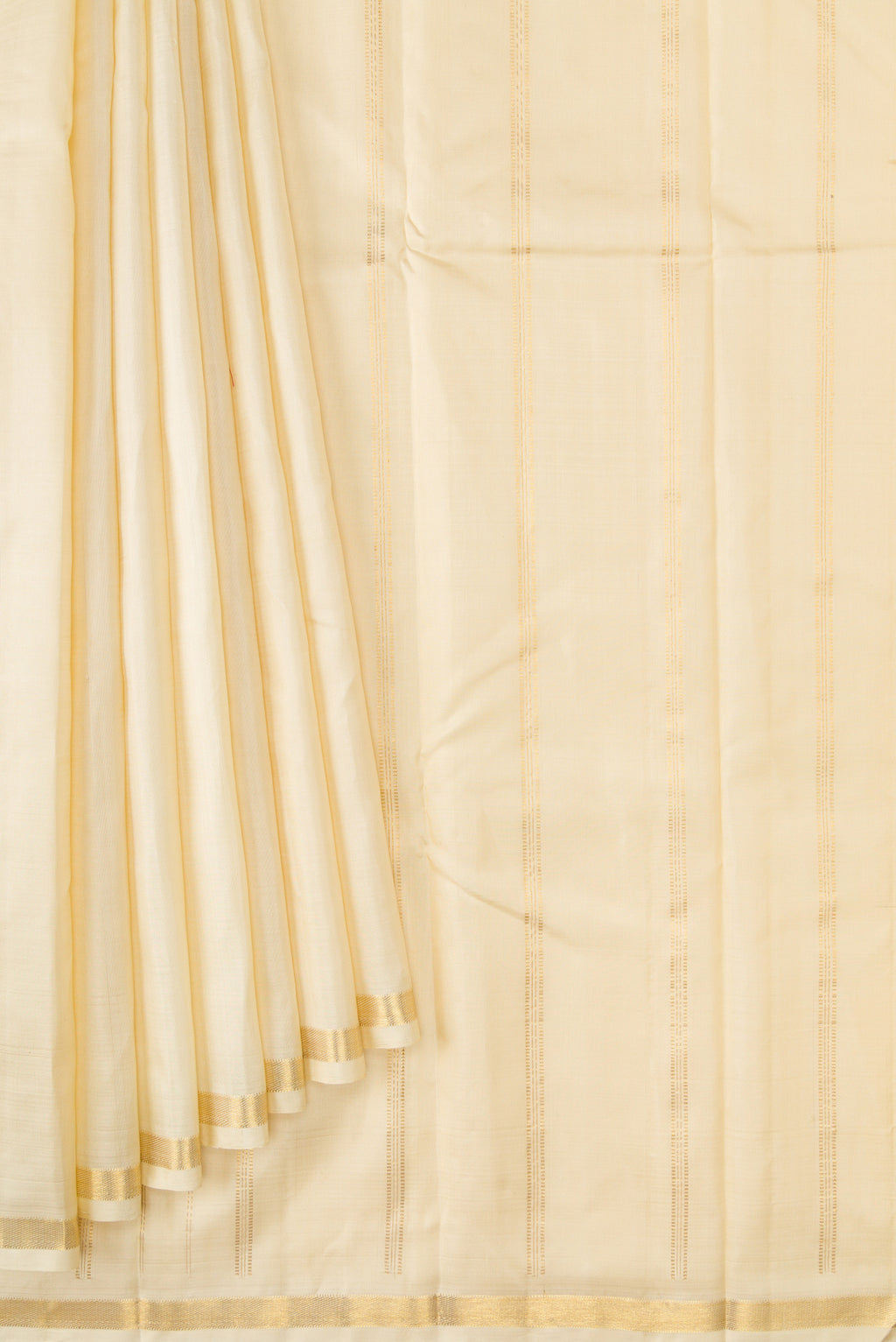 Pleats and pallu of Off White Dual Tone Kanjivaram Silk Saree with Plain Body and Zari Border. 
