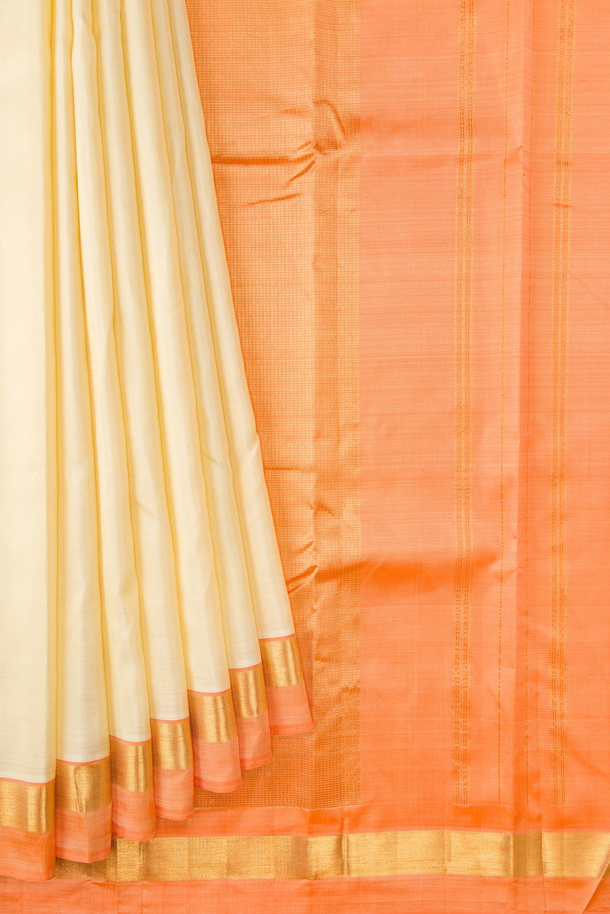 Pleats and pallu of Sandal Dual Tone Kanjivaram Silk Saree with Plain Body and Zari Border. 