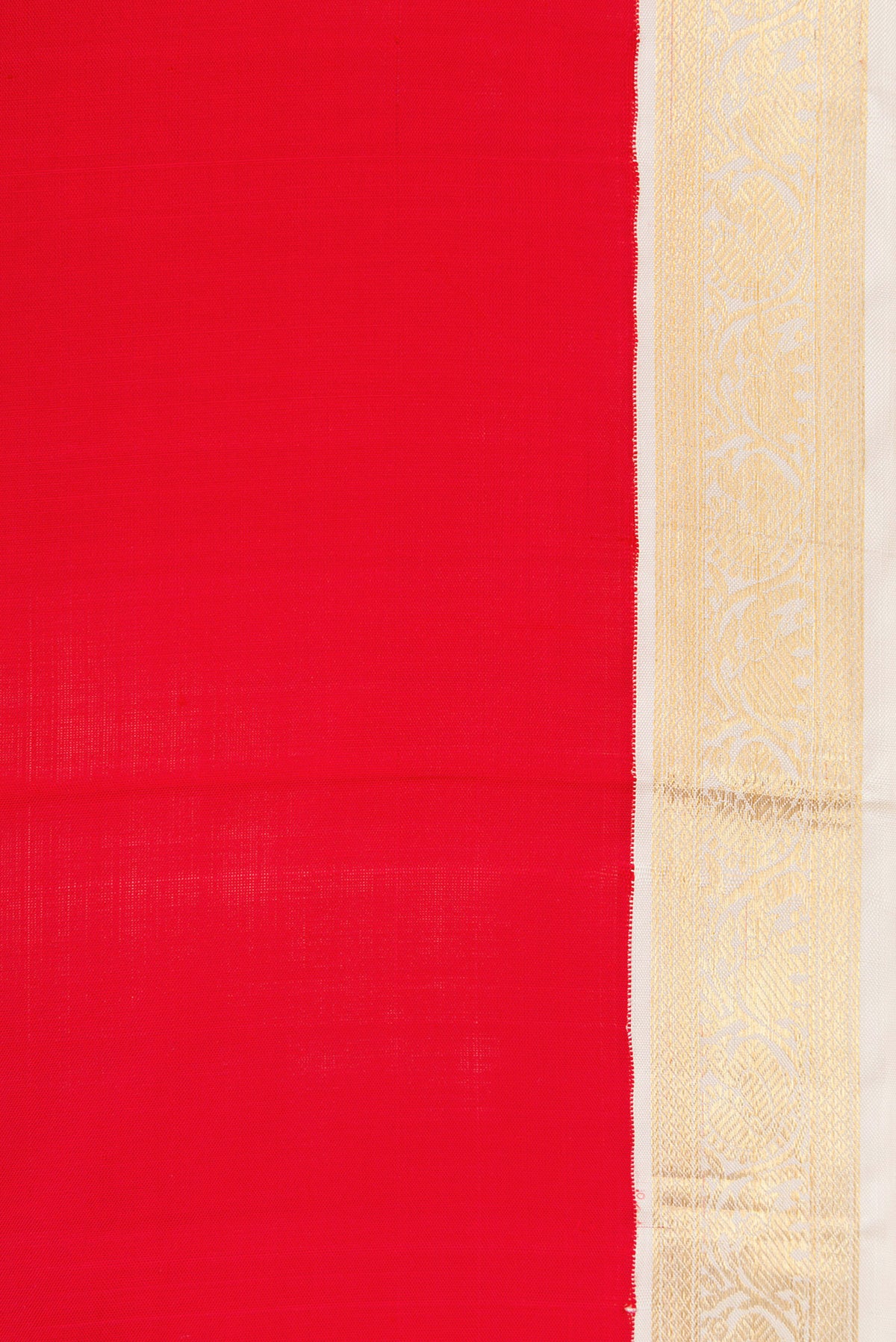 Border image of Red Dual Tone Kanjivaram Silk Saree with Plain Body and Zari Border. 