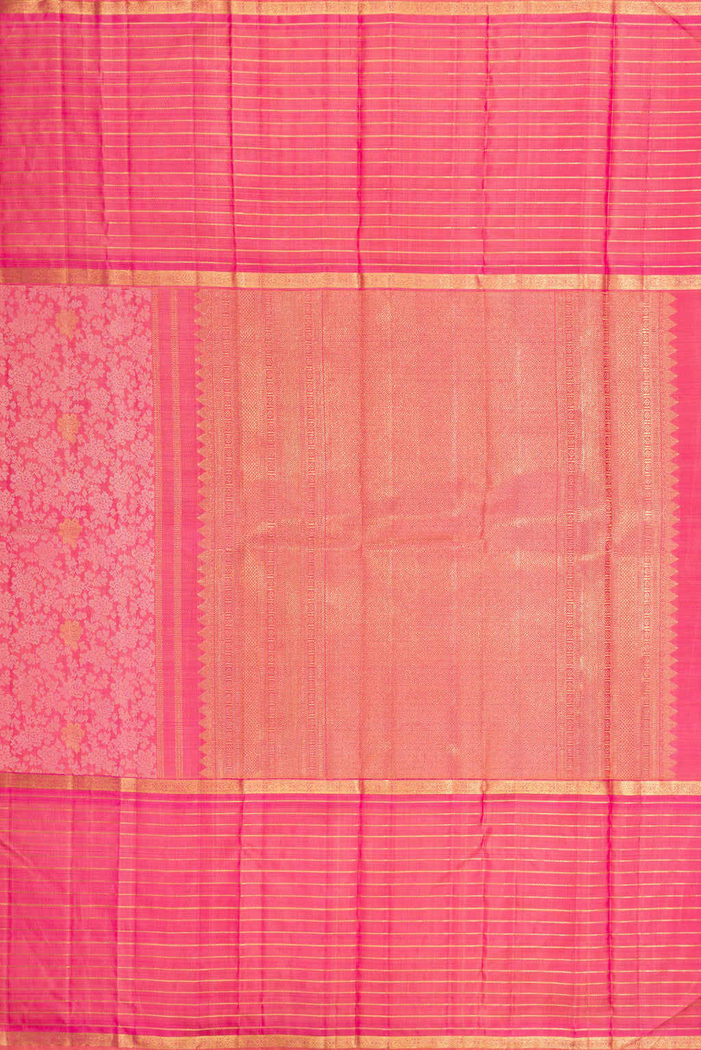 Close up image of the pallu of Pink Dual Tone Kanchipuram Silk Saree with Jacquard With Zari Butta on the body and Zari Border. 
