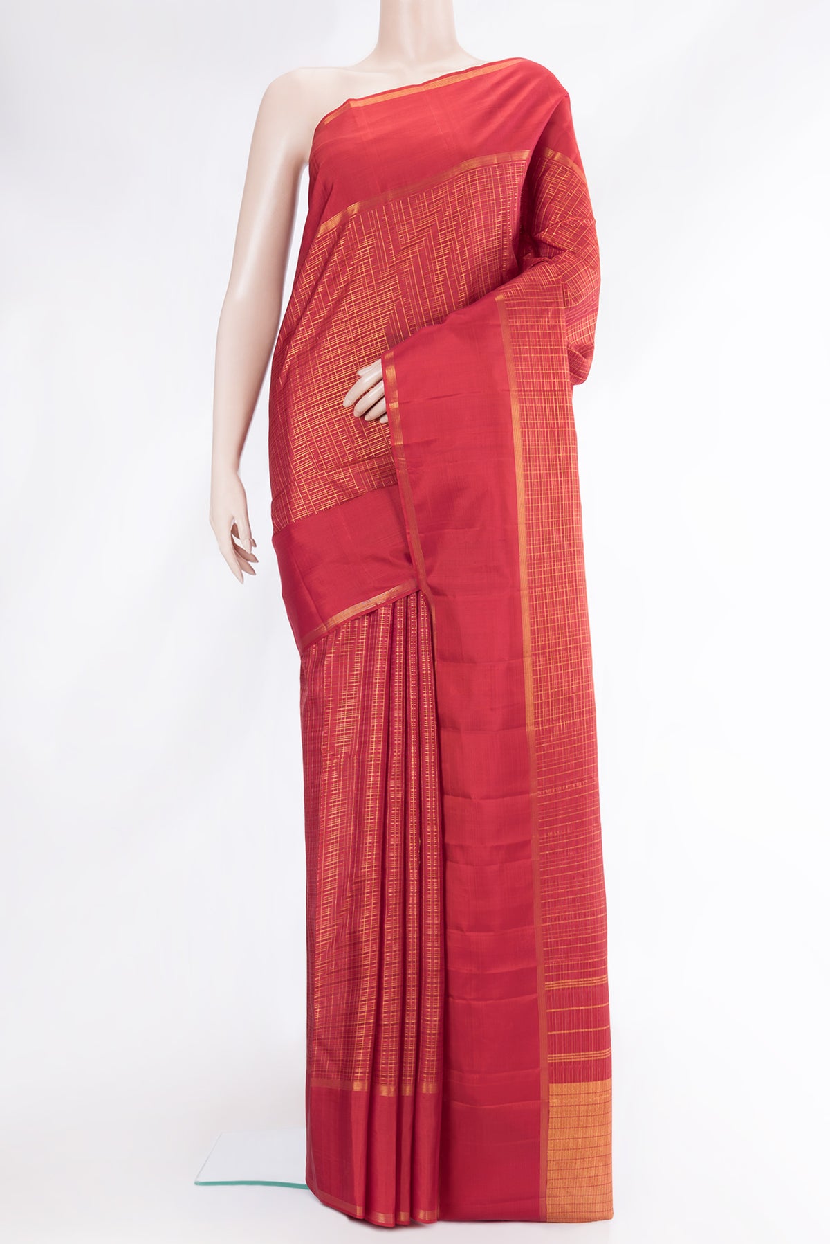 Dark Pink Dual Tone Kanchipuram Silk Saree with Checked design on the body and Zari Border.  displayed on a mannequin