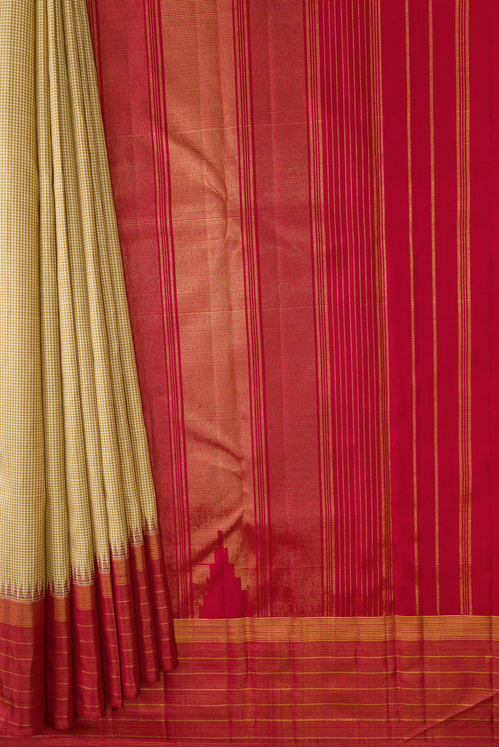 Pleats and pallu of Beige Dual Tone Kanjivaram Silk Saree with Checked design on the body and Zari Border. 