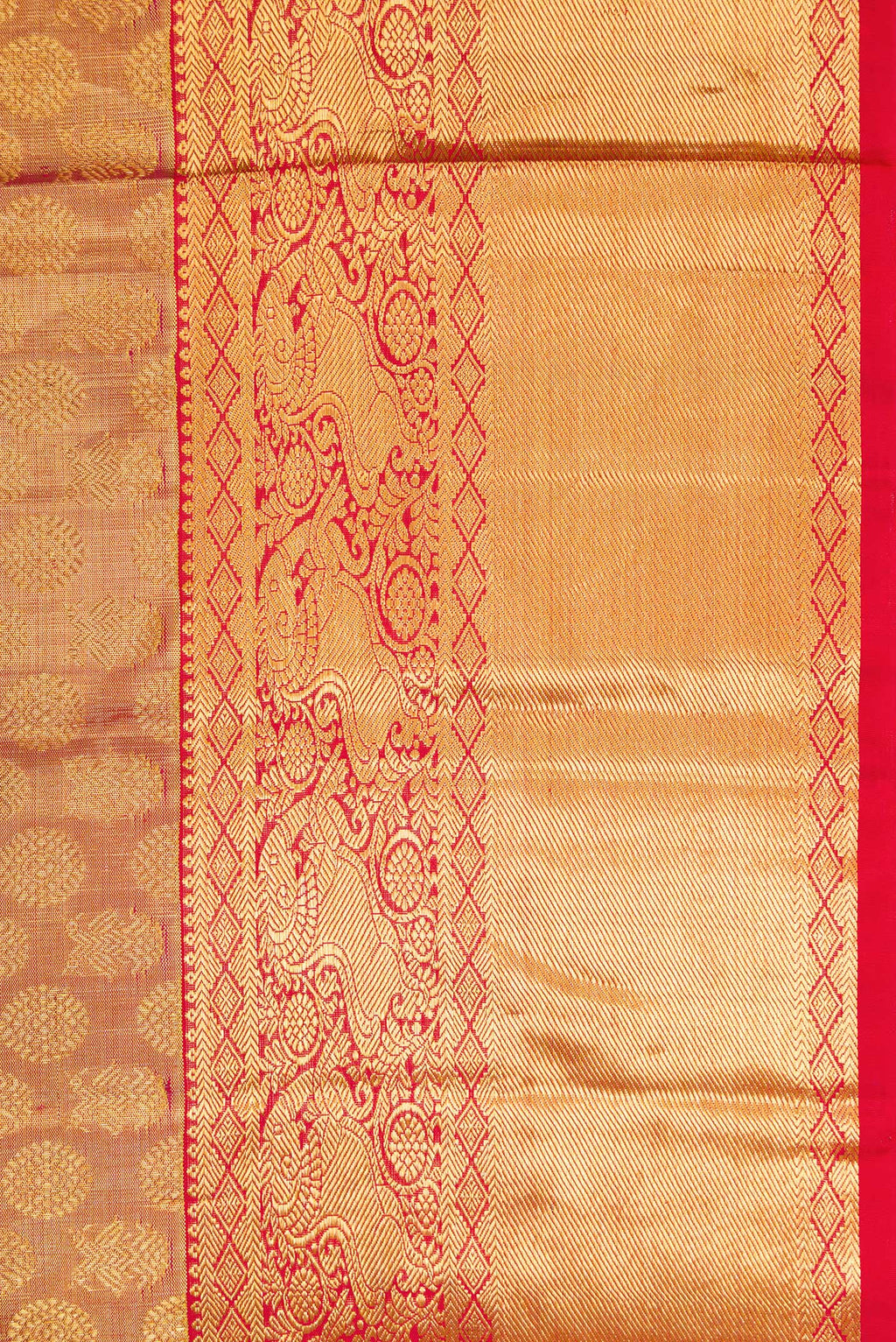 Border image of Dark Pink Dual Tone Kanchipuram Tissue Silk Saree with Zari Brocade on the body and Zari Border. 