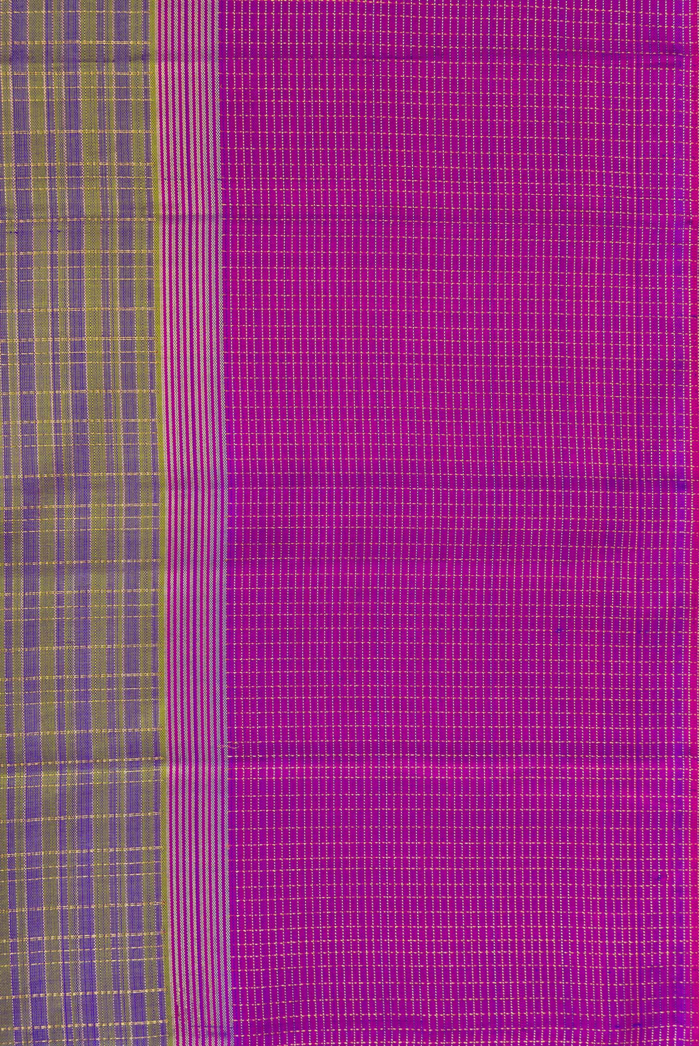 Border image of Blue Dual Tone Kanjivaram Silk Saree with Checked design on the body and Zari Border. 