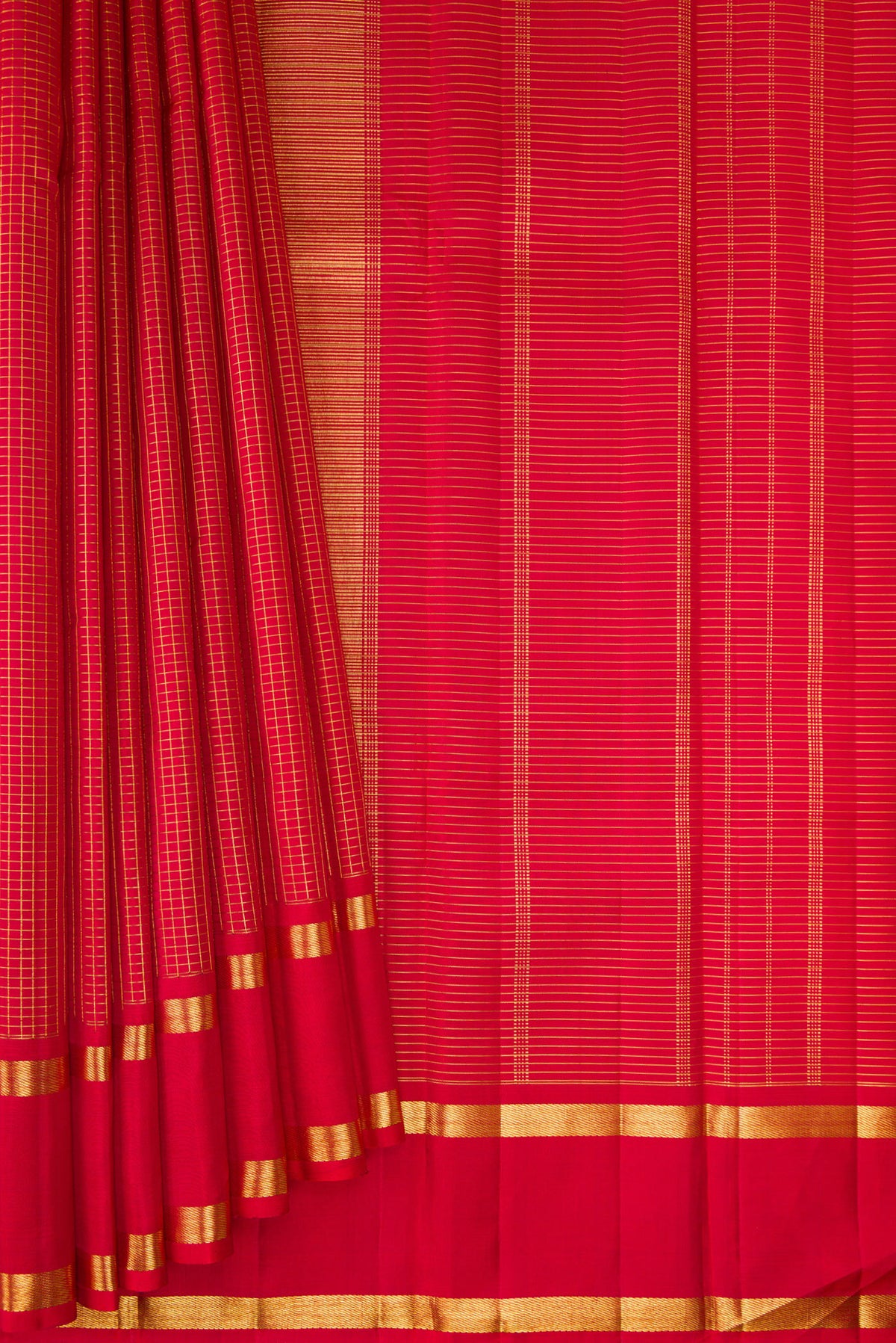 Pleats and pallu of Pure Silk Deep Red Kanjivaram Saree with Checked design on the body and Zari Border. 