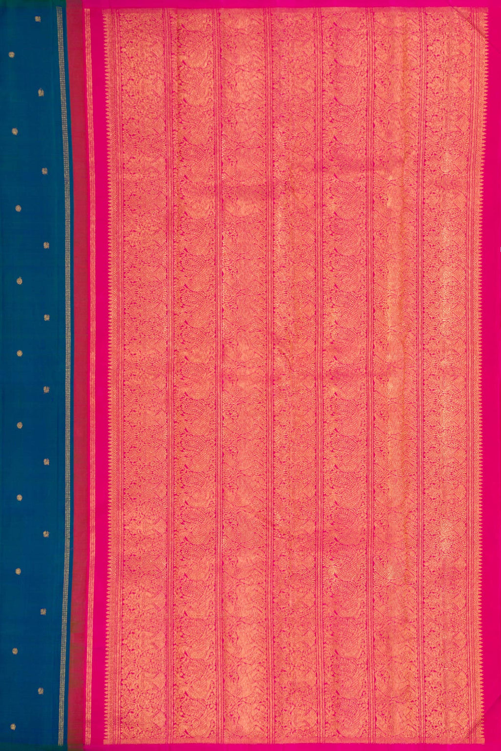 Close up image of the pallu of Peacock Blue Dual Tone Kanjivaram Silk Saree with Zari Butta on the body and Without Border. 