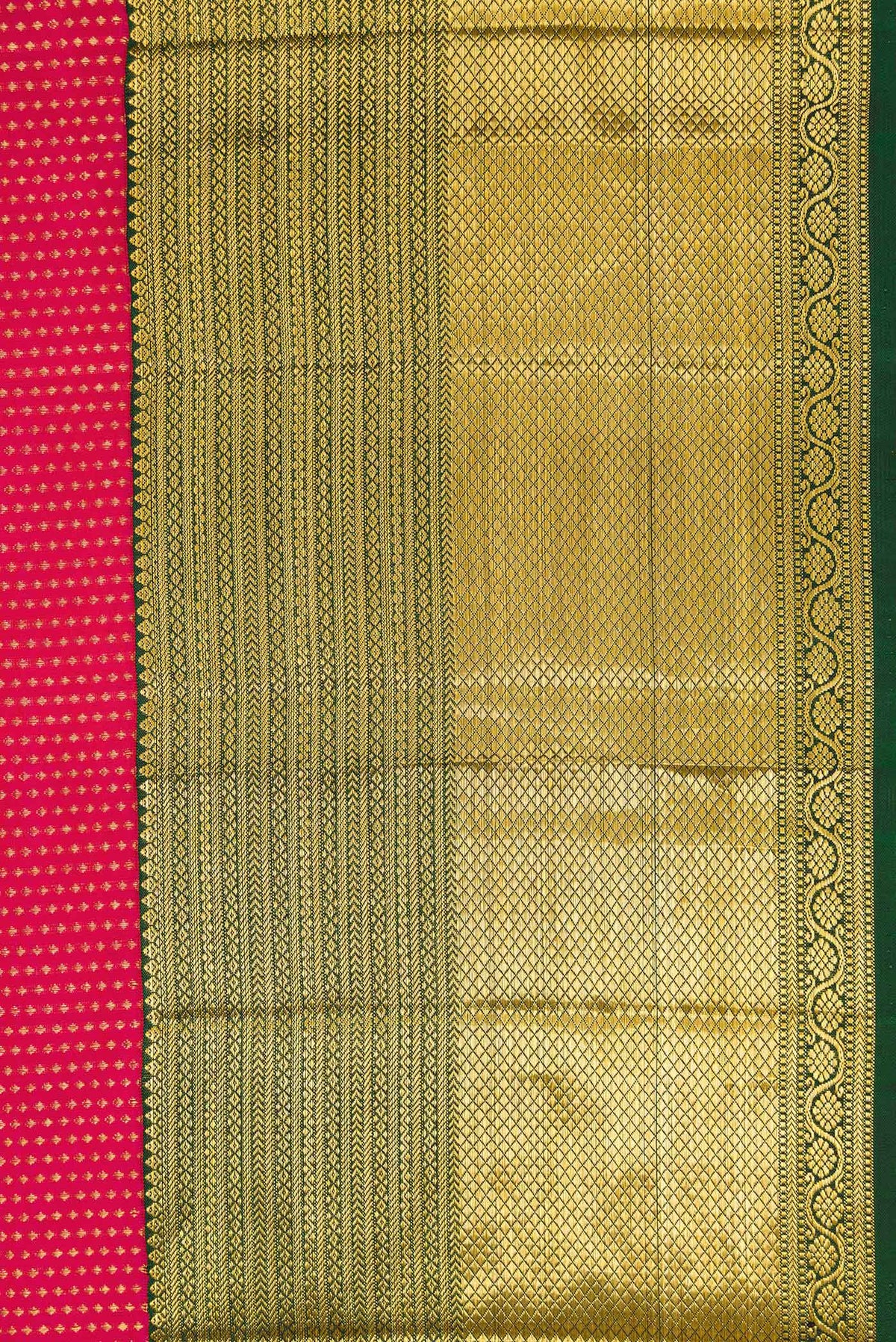 Border image of Dark Pink Dual Tone Kanchipuram Silk Saree with Zari Brocade on the body and Zari Border. 