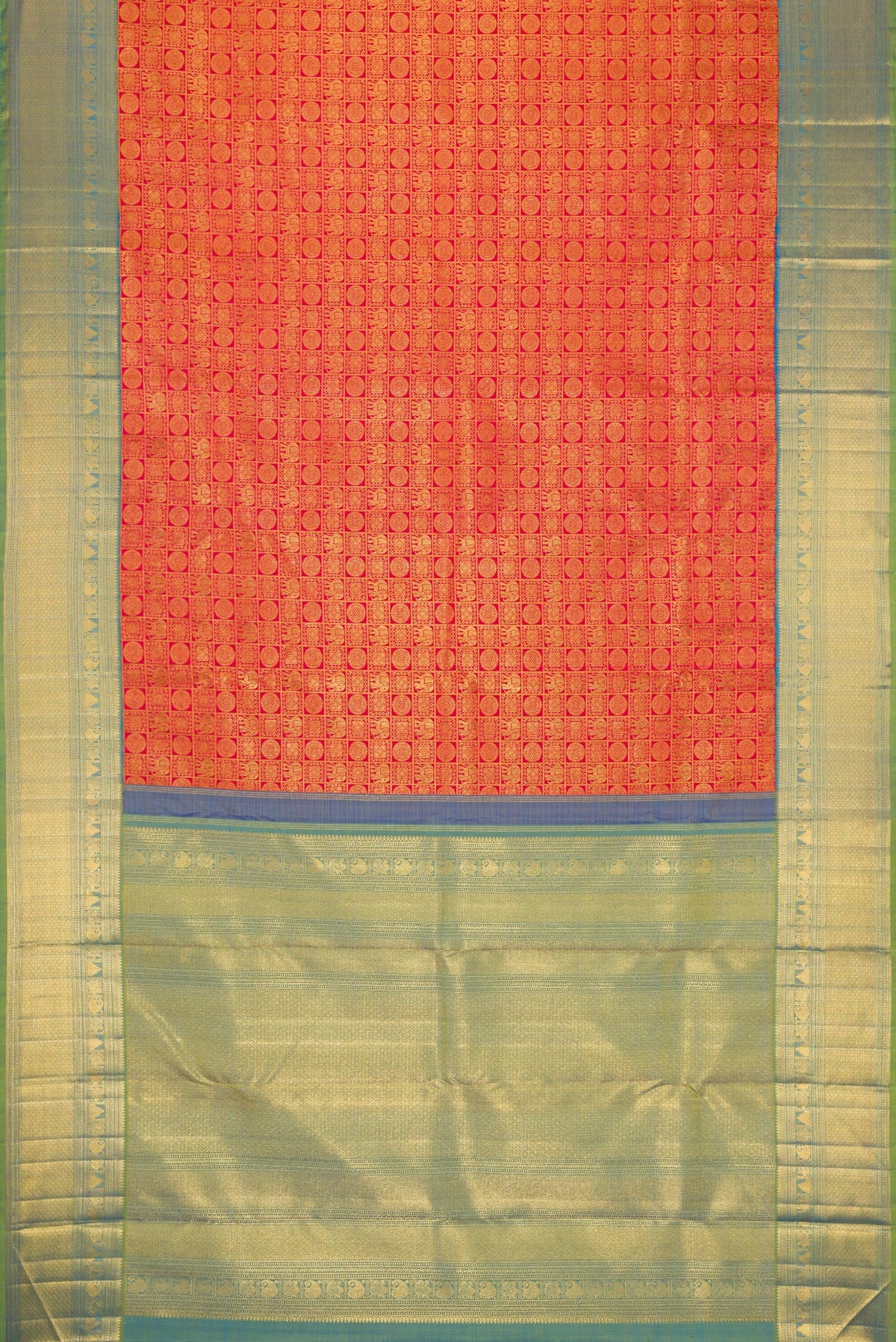 Flat view of Dark Pink Dual Tone Kanchipuram Silk Saree with Zari Brocade on the body and Zari Border. 