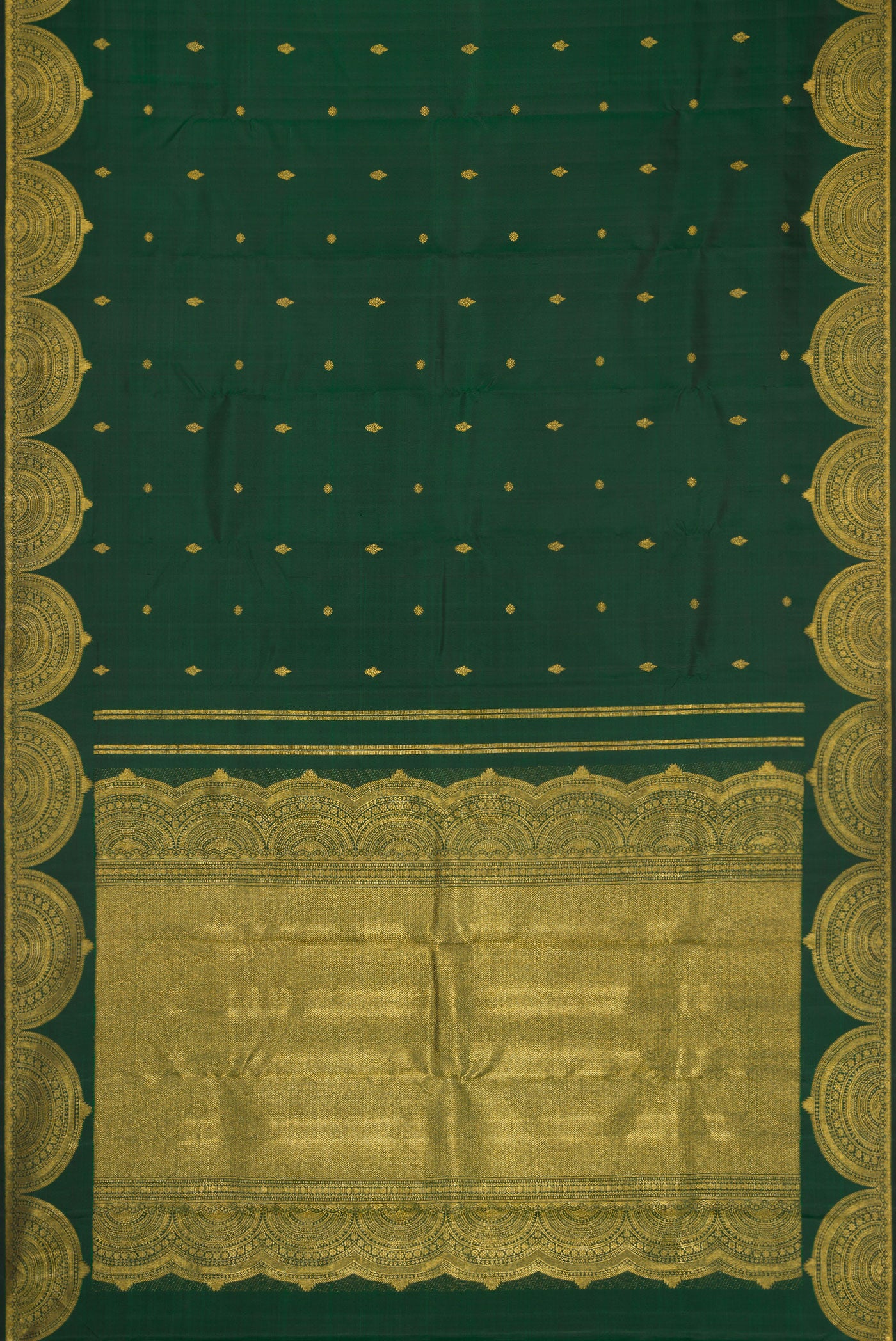 Flat view of Green Dual Tone Kanjivaram Silk Saree with Zari Butta on the body and Fancy Border. 