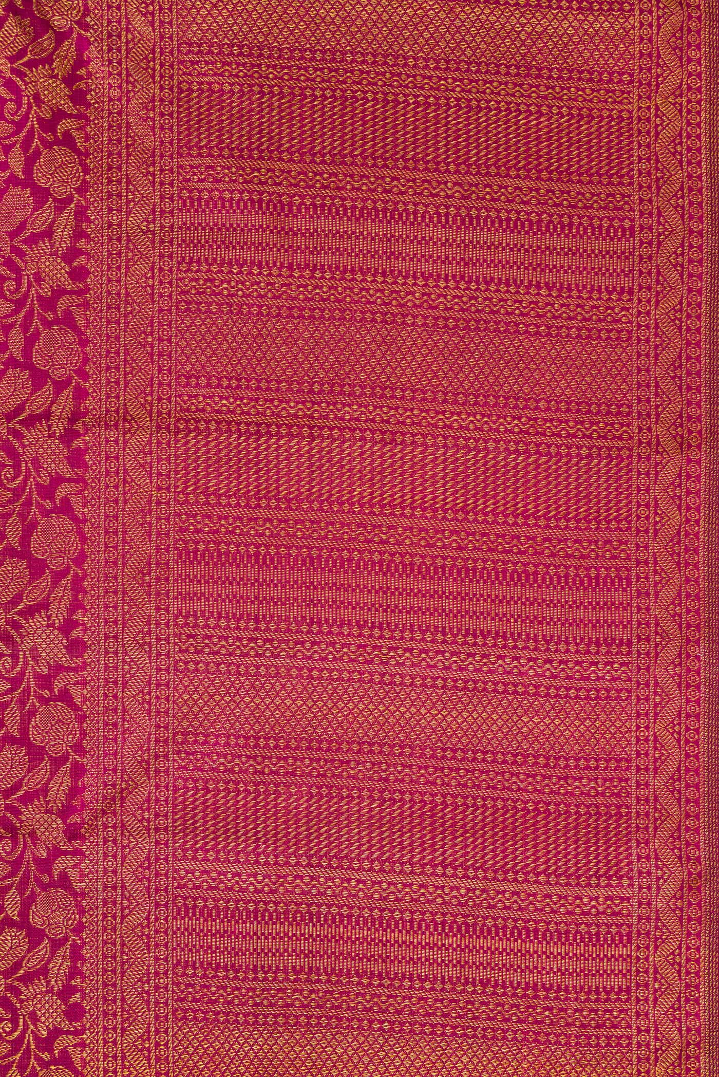 Border image of Purple Dual Tone Kanchipuram Silk Saree with Zari Brocade on the body and Zari Border. 