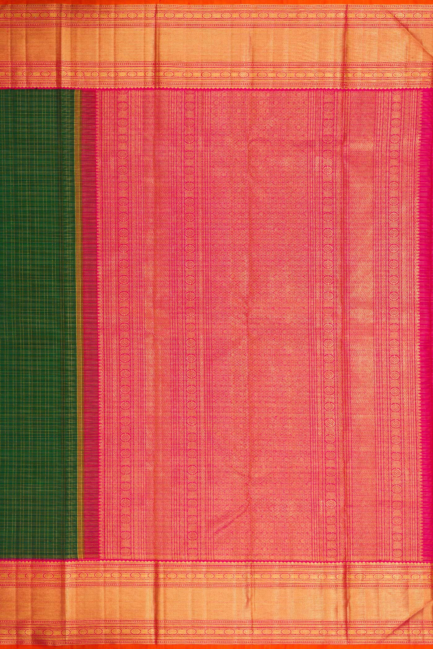 Close up image of the pallu of Bottle Green Dual Tone Kanchipuram Silk Saree with Checked design on the body and Zari Border. 