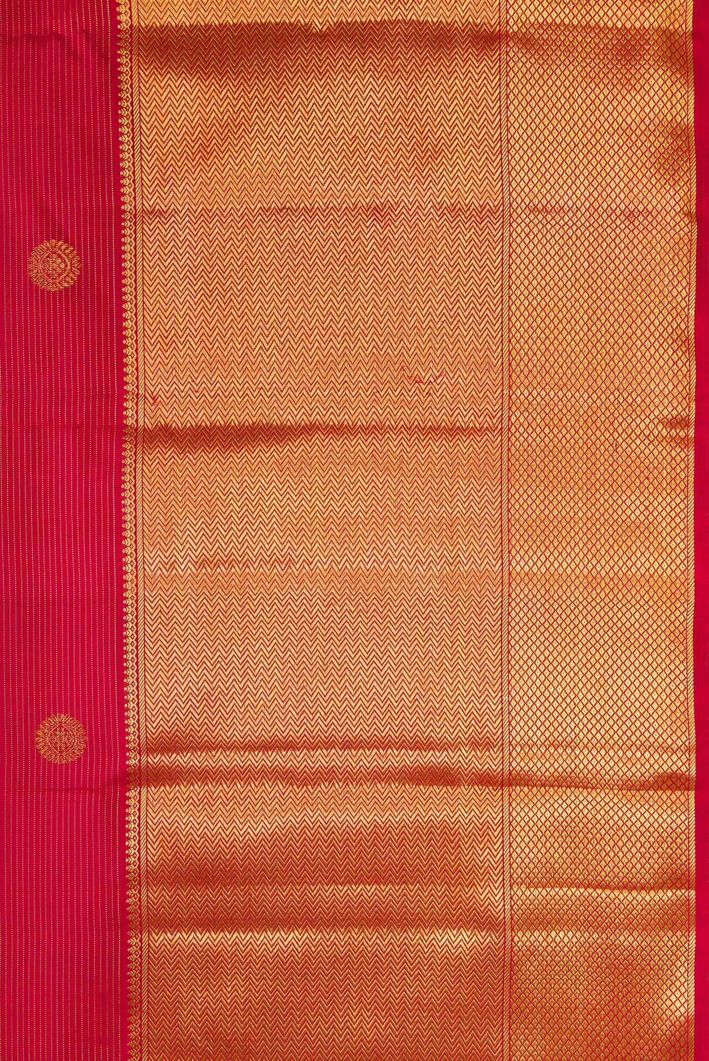Border image of Maroon Dual Tone Kanchipuram Silk Saree with Zari Butta on the body and Zari Border. 