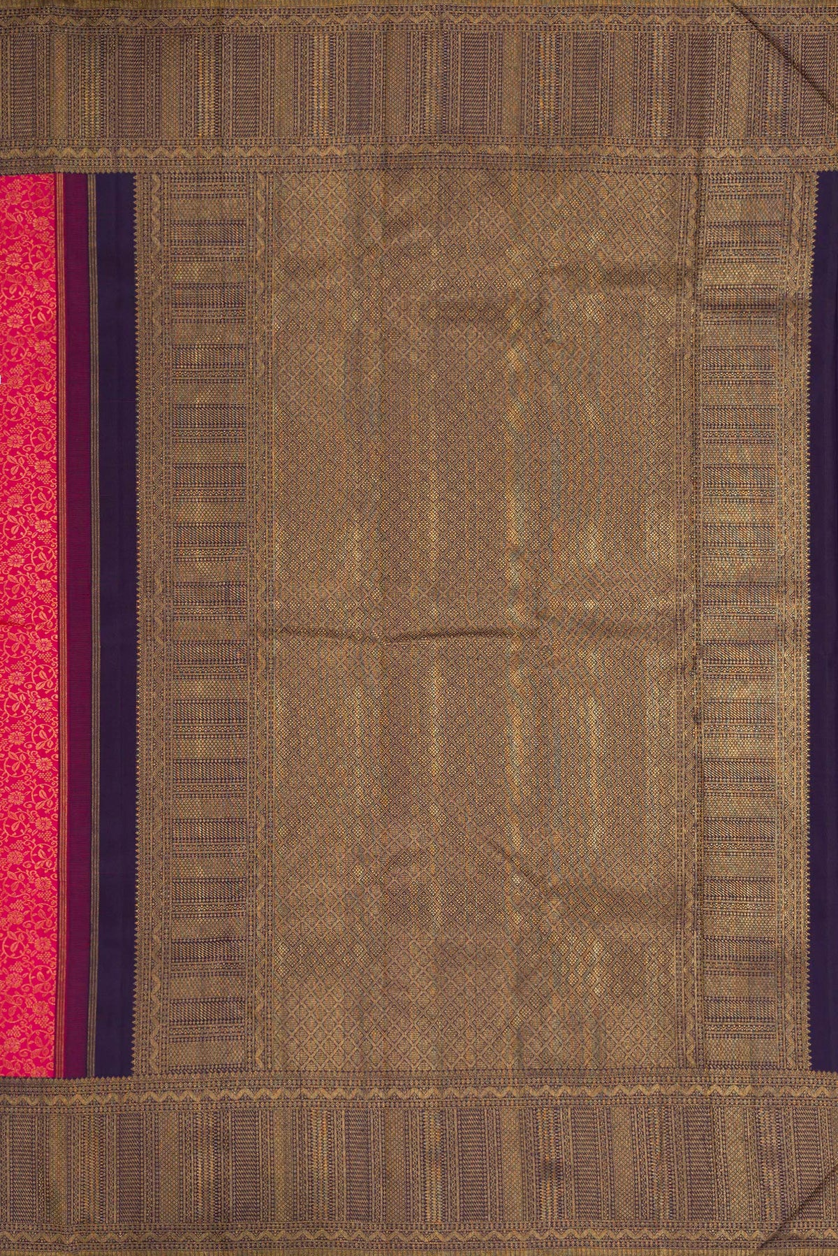 Close up image of the pallu of Dark Pink Dual Tone Kanchipuram Silk Saree with Zari Brocade on the body and Zari Border. 