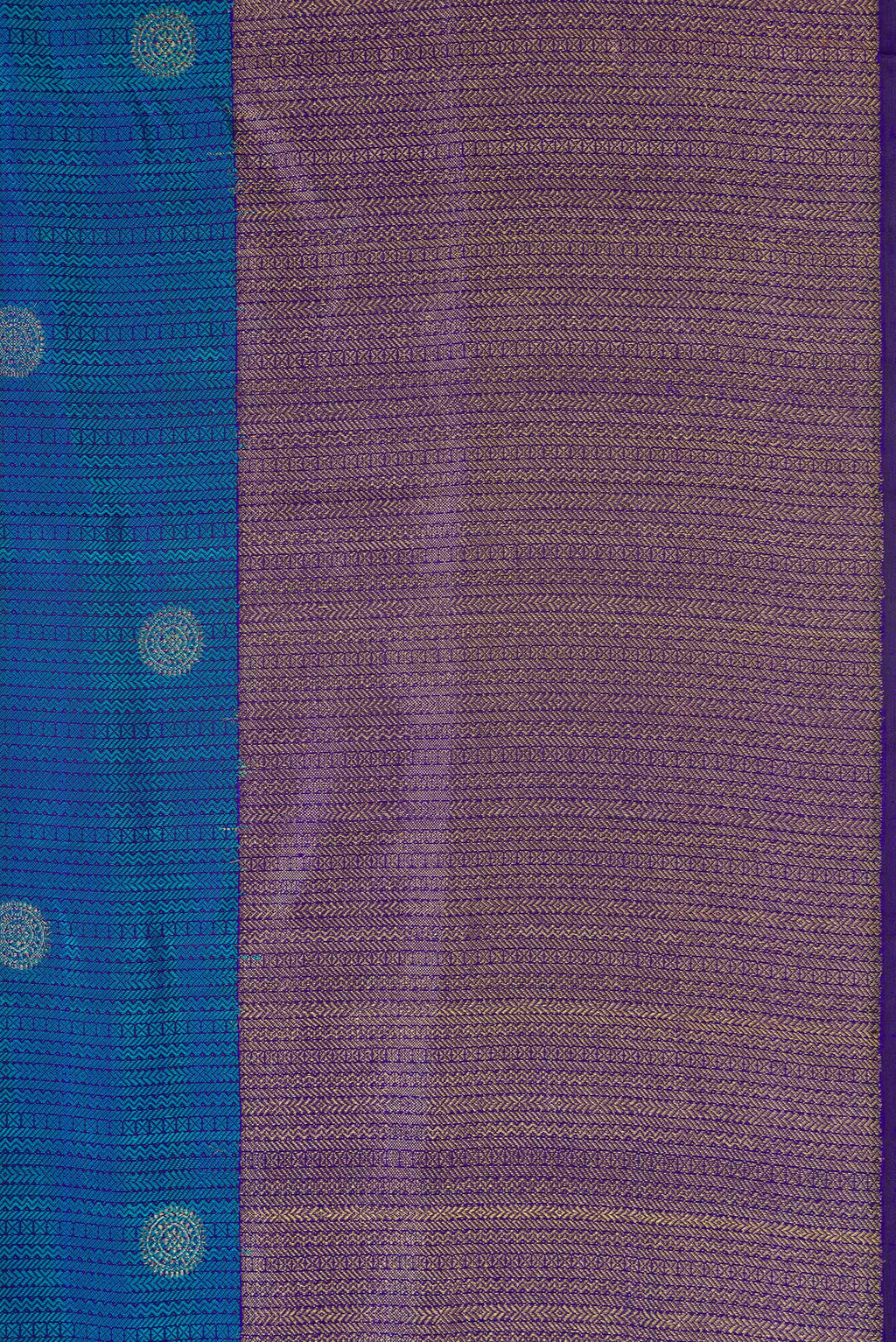 Border image of Peacock Blue Dual Tone Kanchipuram Silk Saree with Jacquard With Zari Butta on the body and Zari Border. 