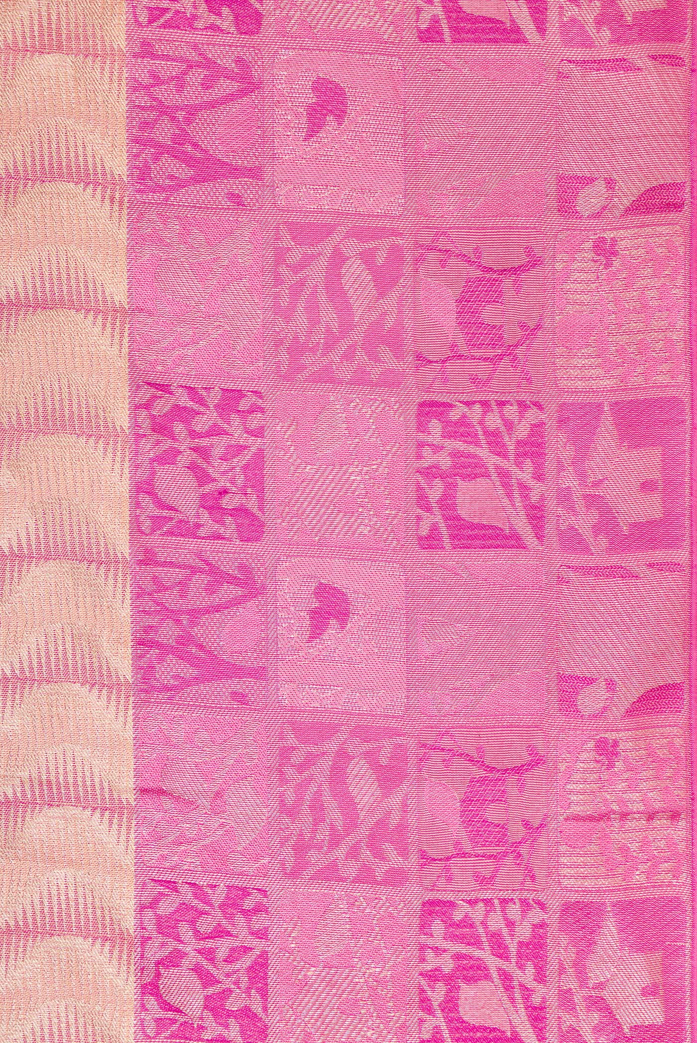Border image of Golden Peach Dual Tone Kanjivaram Tissue Silk Saree with Zari Brocade on the body and Zari Border. 