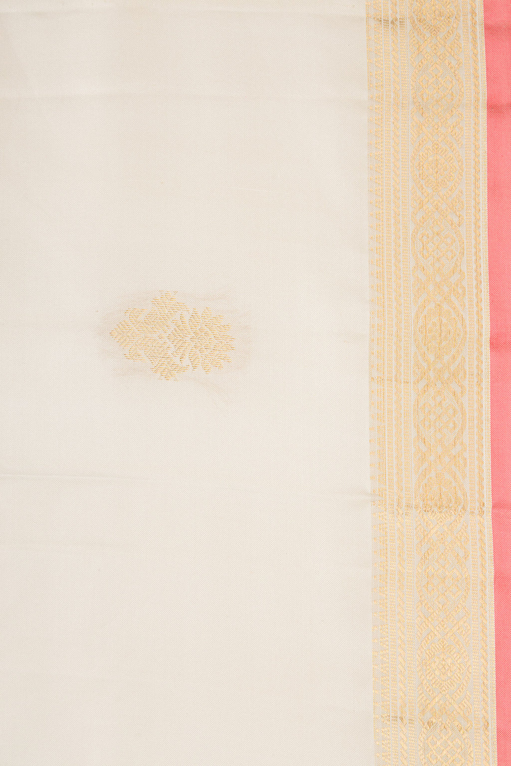 Border image of Off White Dual Tone Kanchipuram Silk Saree with Zari Butta on the body and Zari Border. 
