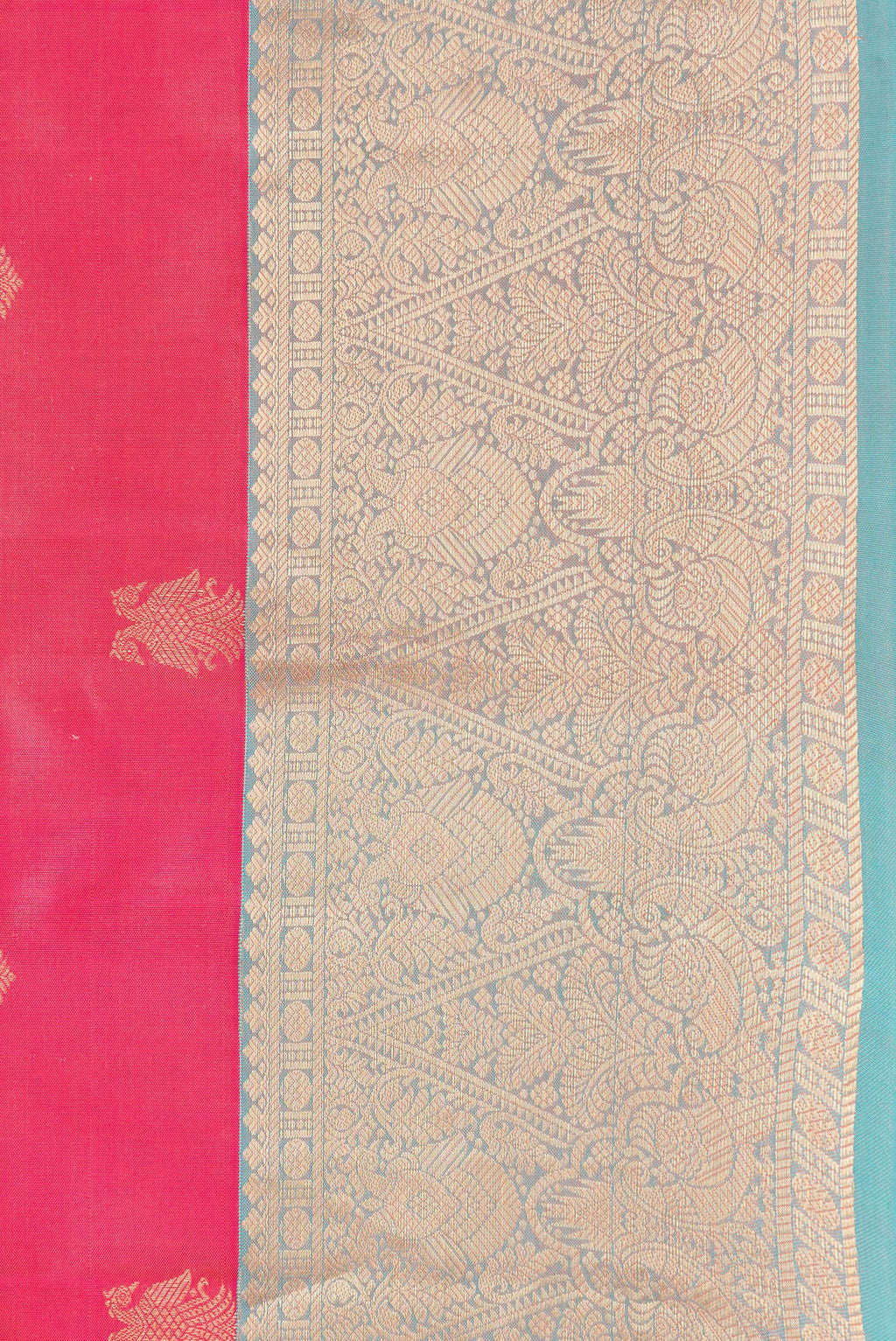 Border image of Pink Dual Tone Kanchipuram Silk Saree with Zari Butta on the body and Zari Border. 