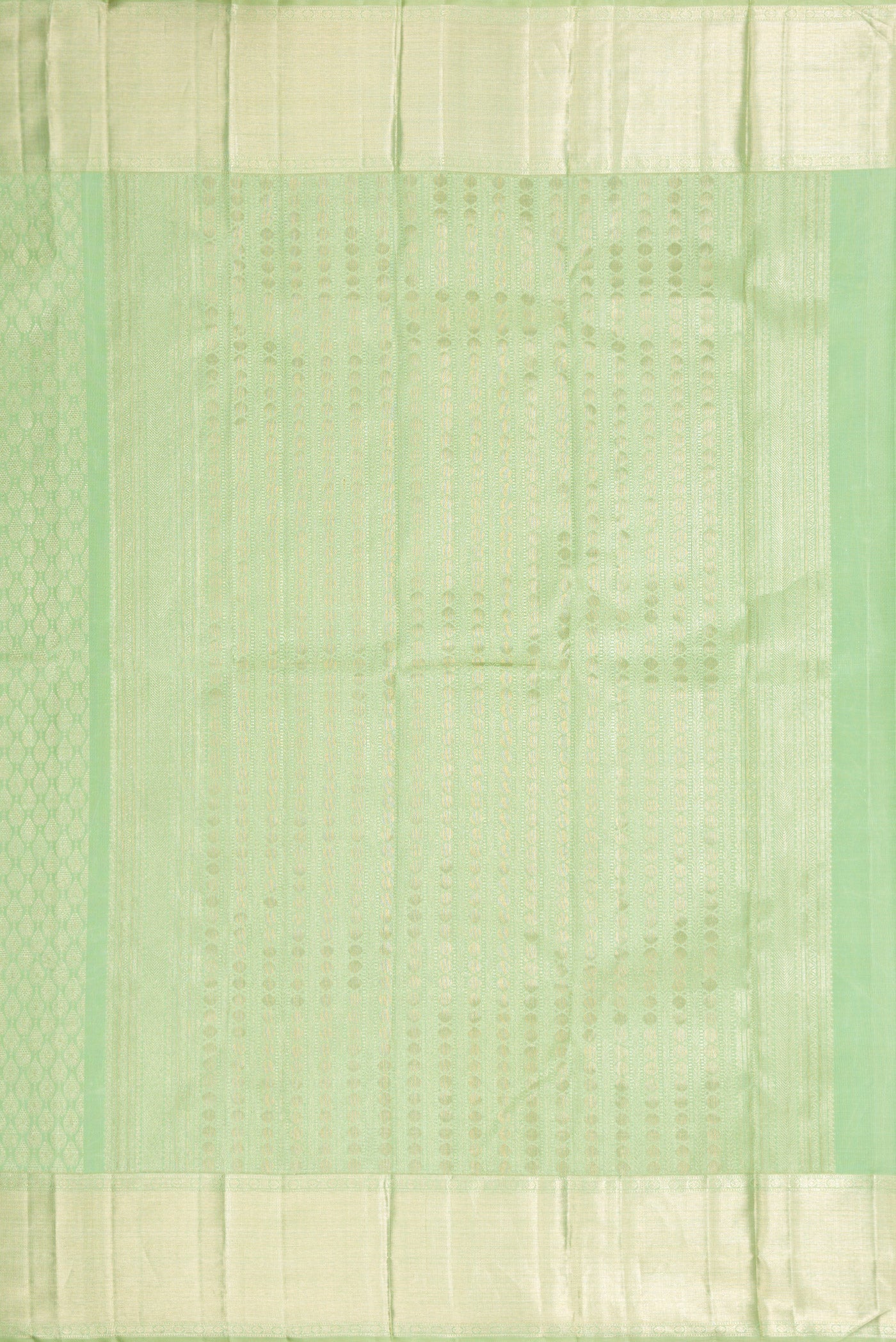 Close up image of the pallu of Pista Green Dual Tone Kanchipuram Silk Saree with Zari Brocade on the body and Zari Border. 