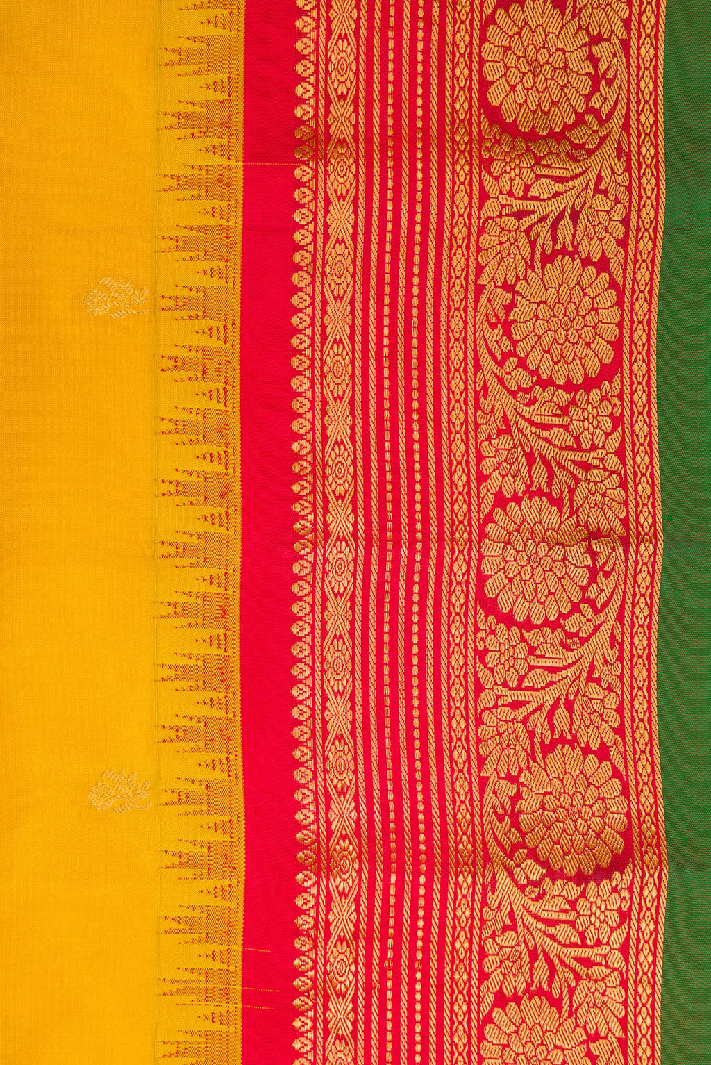 Border image of Mustard Dual Tone Gadwal Silk Saree with Zari Butta on the body and Zari Border. 