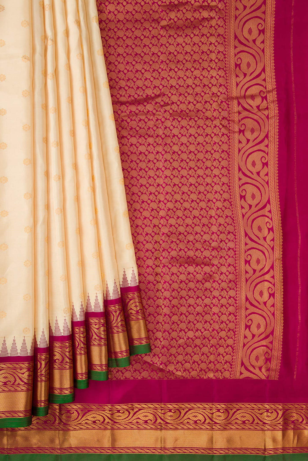 Pleats and pallu of Sandal Dual Tone Gadwal Silk Saree with Zari Butta on the body and Zari Border. 