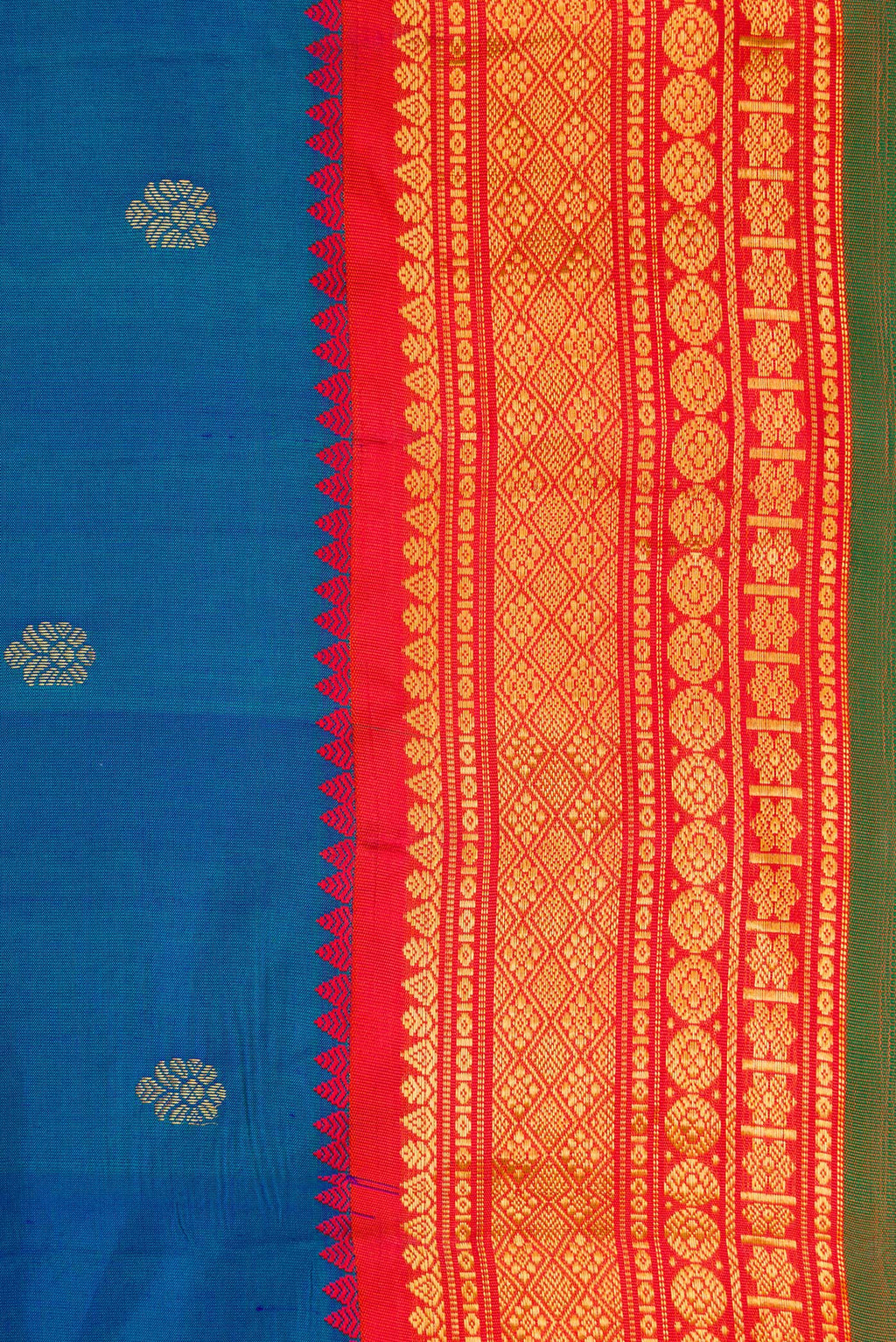 Border image of Sky Blue Dual Tone Gadwal Silk Saree with Zari Butta on the body and Zari Border. 