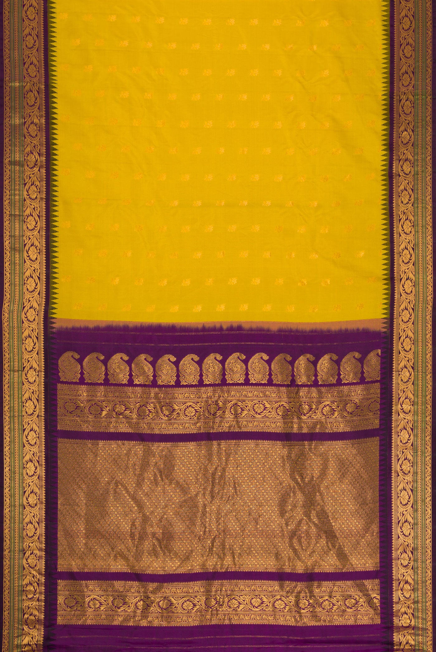 Flat view of Mehandi Green Dual Tone Gadwal Silk Saree with Zari Butta on the body and Zari Border. 