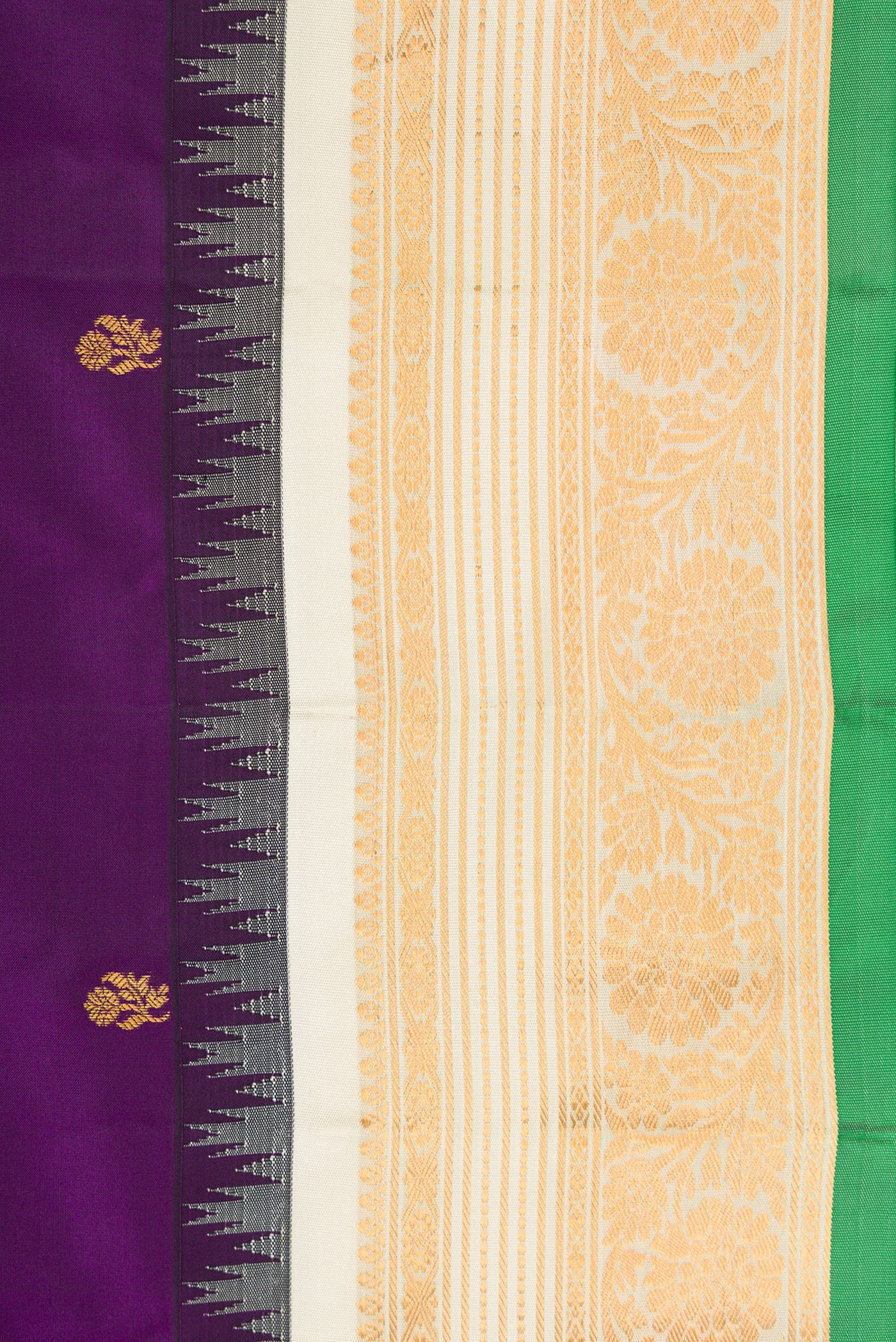 Border image of Violet Dual Tone Gadwal Silk Saree with Zari Butta on the body and Zari Border. 