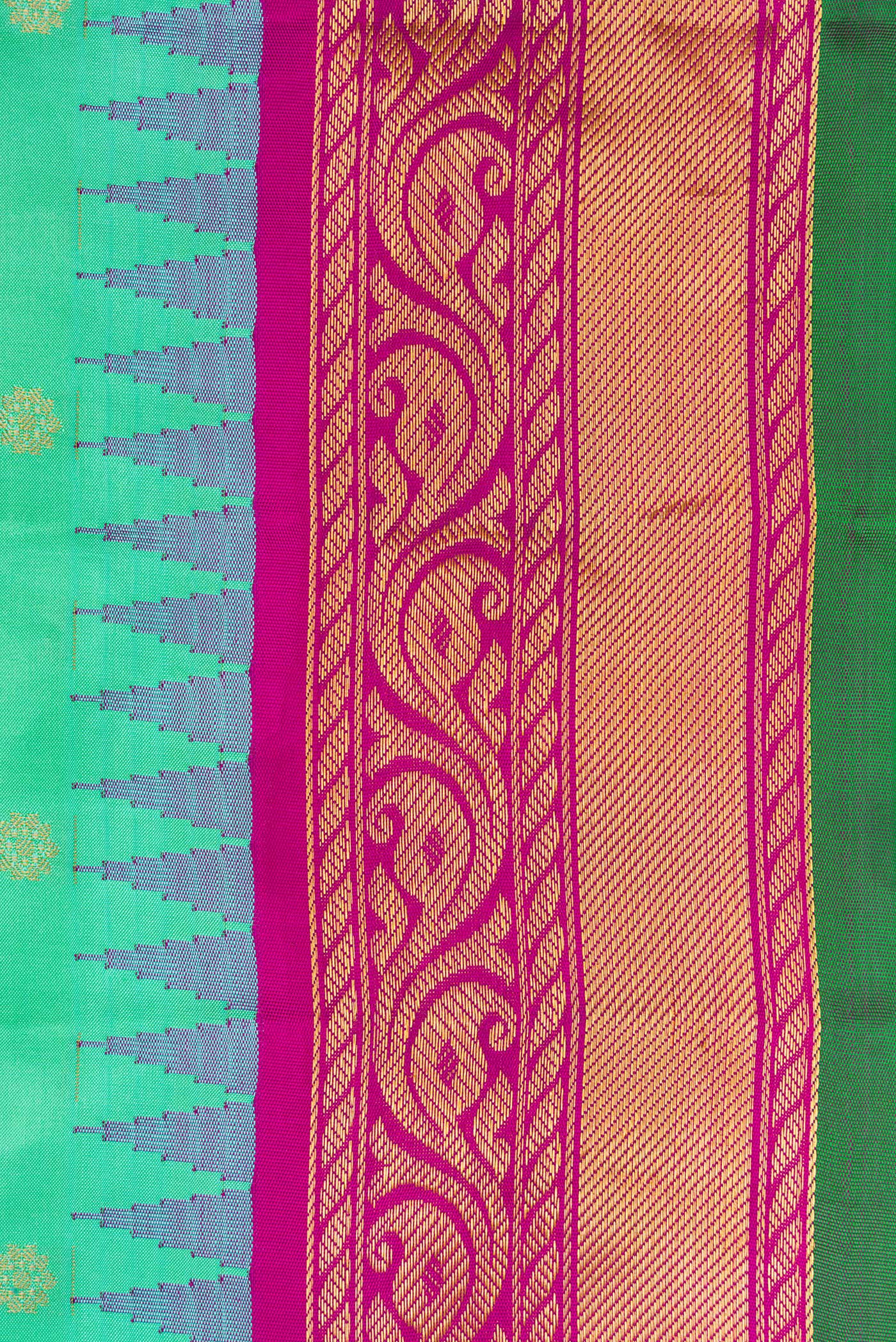 Border image of Sea Green Dual Tone Gadwal Silk Saree with Zari Butta on the body and Zari Border. 