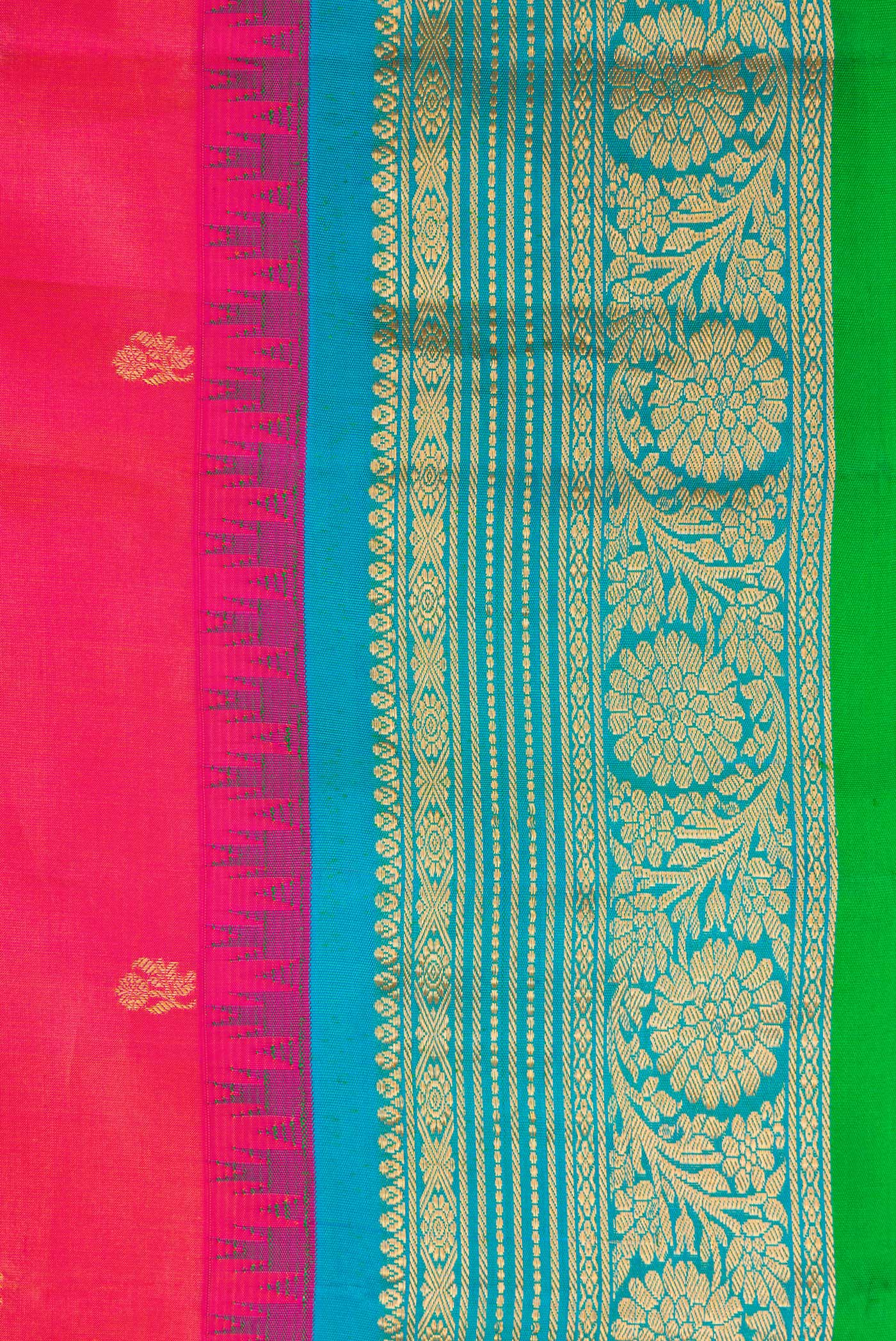 Border image of Coral Dual Tone Gadwal Silk Saree with Zari Butta on the body and Zari Border. 