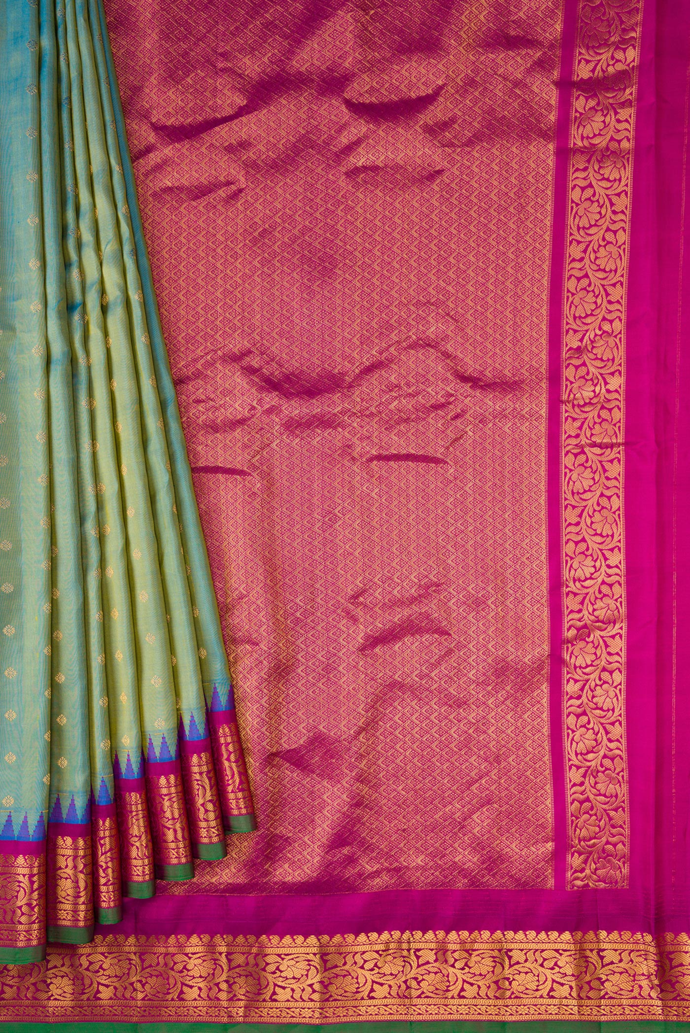Pleats and pallu of Light Green Dual Tone Gadwal Silk Saree with Zari Butta on the body and Zari Border. 