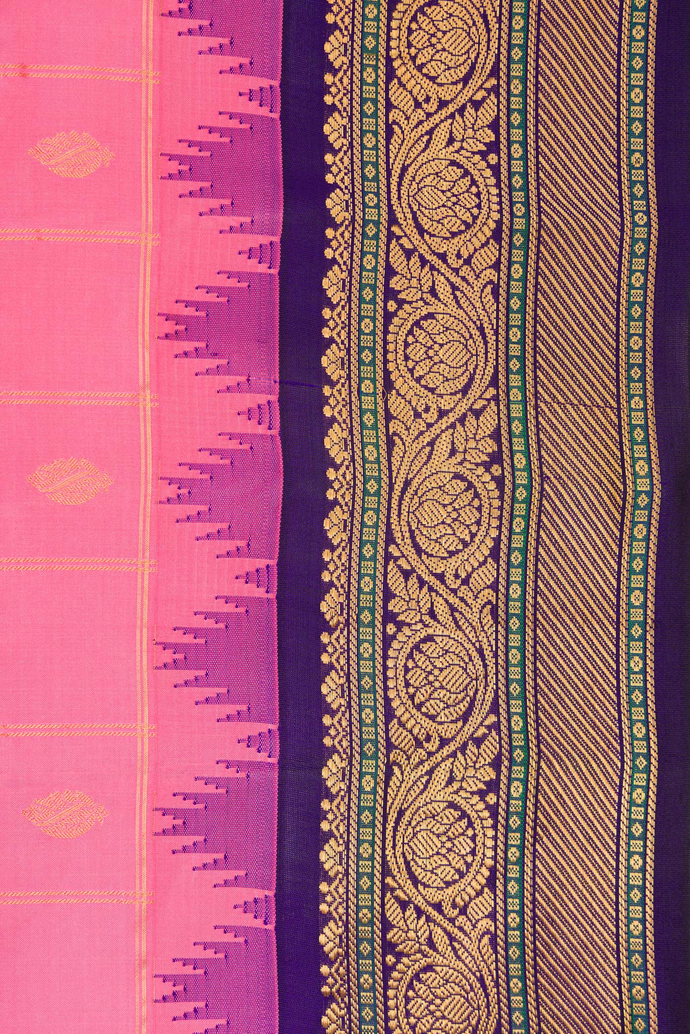 Border image of Pink Dual Tone Gadwal Silk Saree with Checked design on the body and Zari Border. 