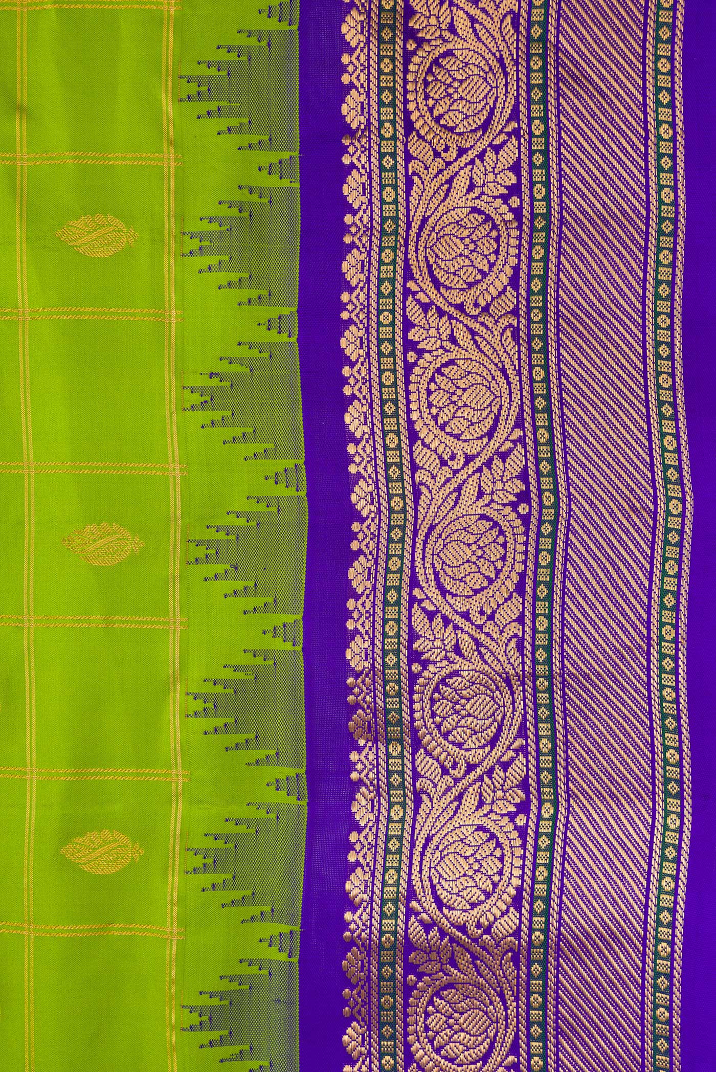 Border image of Parrot Green Dual Tone Gadwal Silk Saree with Checked design on the body and Temple Border. 