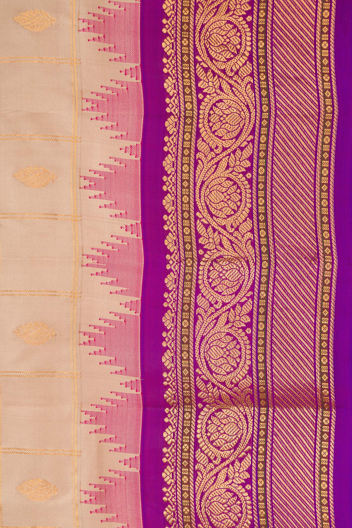 Border image of Beige Dual Tone Gadwal Silk Saree with Checked design on the body and Temple Border. 