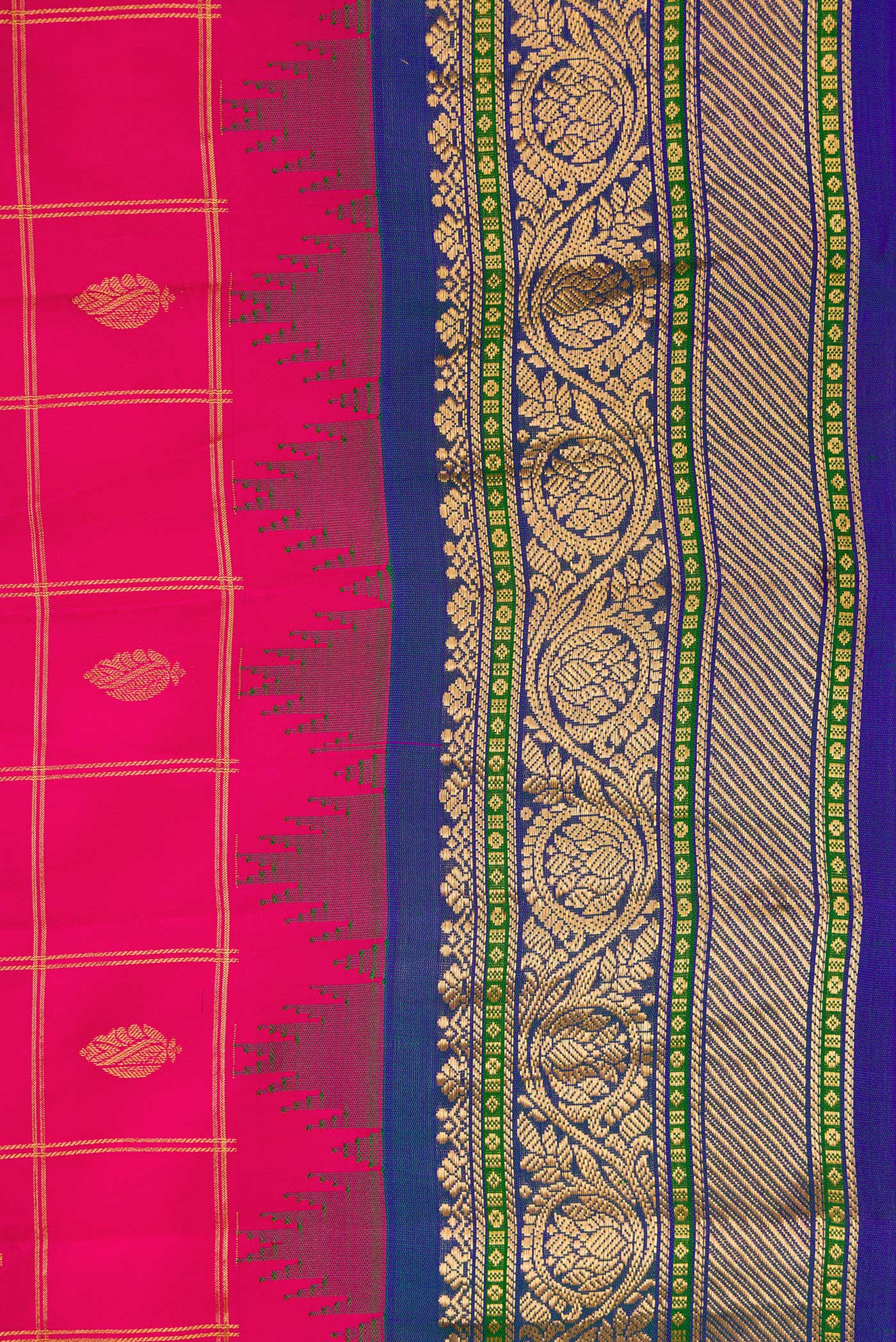 Border image of Pink Dual Tone Gadwal Silk Saree with Checked design on the body and Temple Border. 