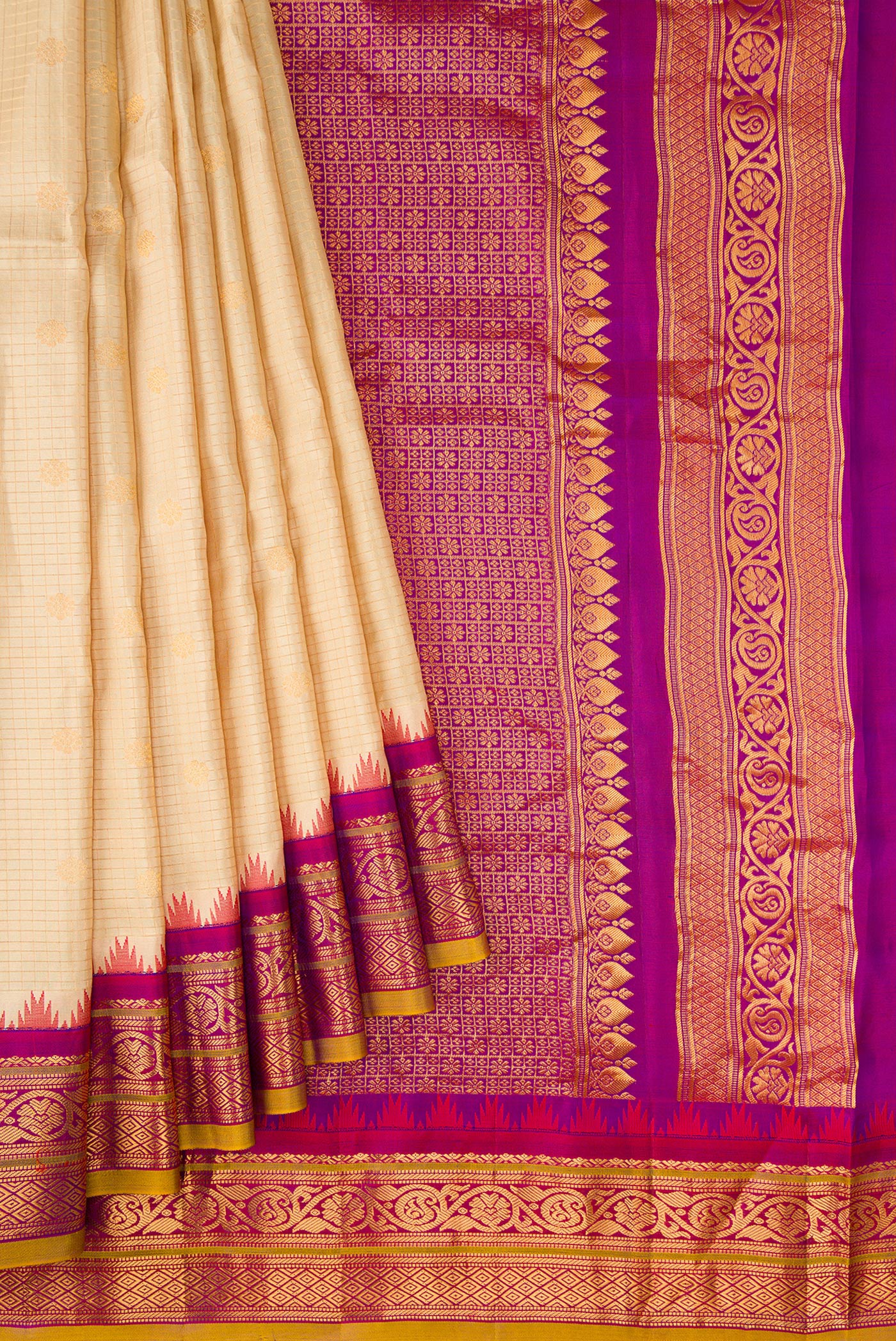 Pleats and pallu of Sandal Dual Tone Gadwal Silk Saree with Zari Butta on the body and Zari Border. 