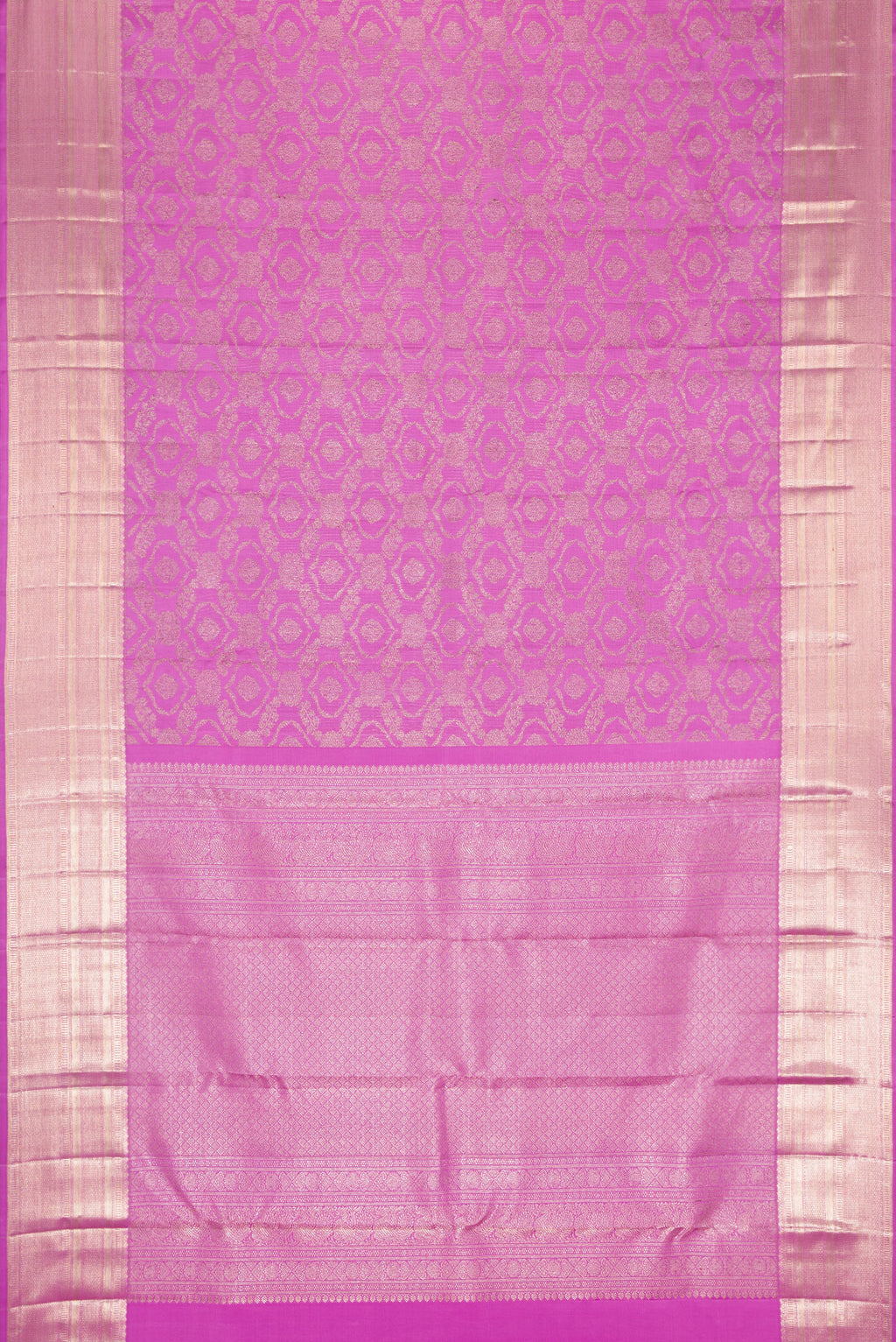 Flat view of Lavender Dual Tone Kanchipuram Silk Saree with Zari Brocade on the body and Zari Border. 