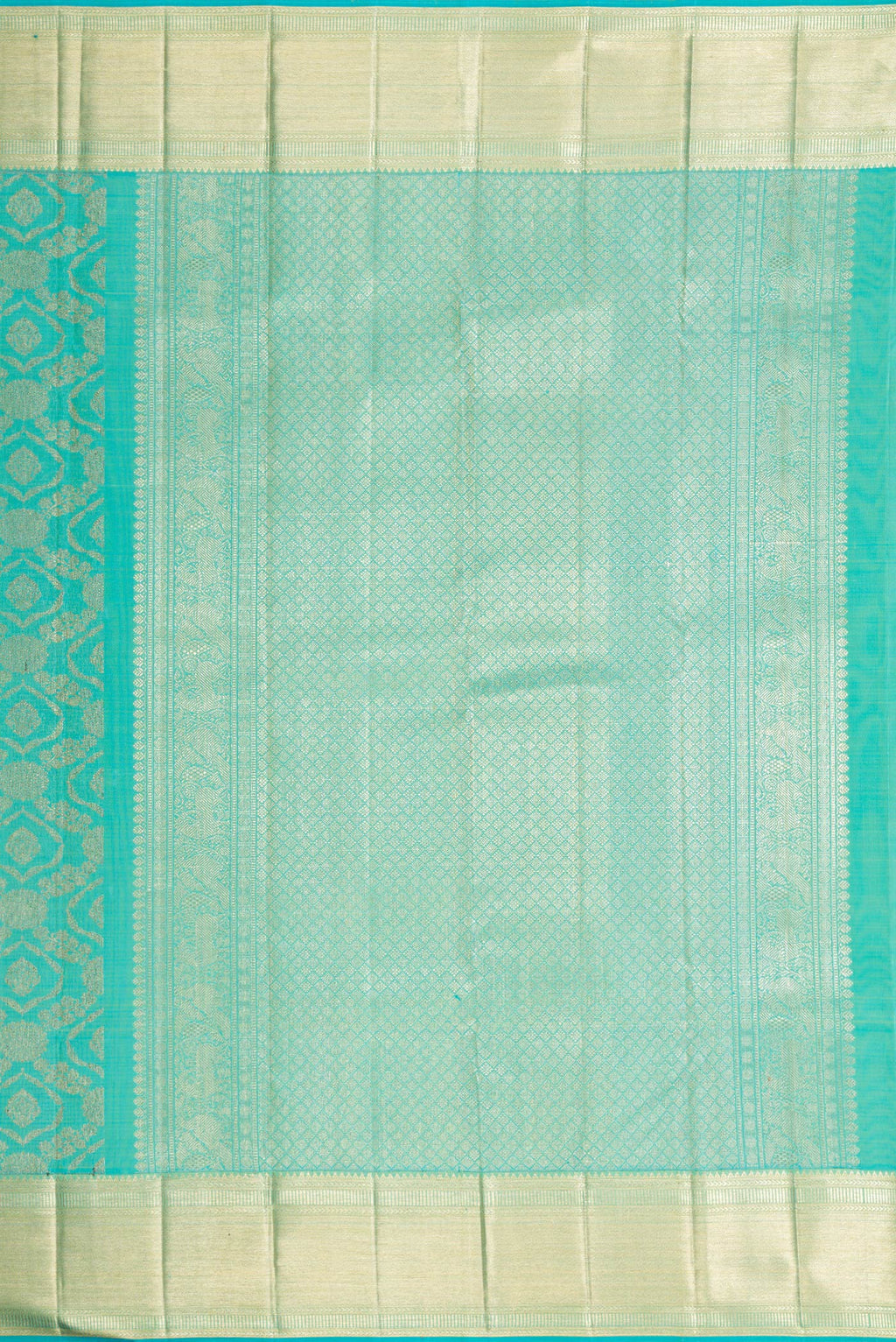 Close up image of the pallu of Sky Blue Dual Tone Kanchipuram Silk Saree with Zari Brocade on the body and Zari Border. 