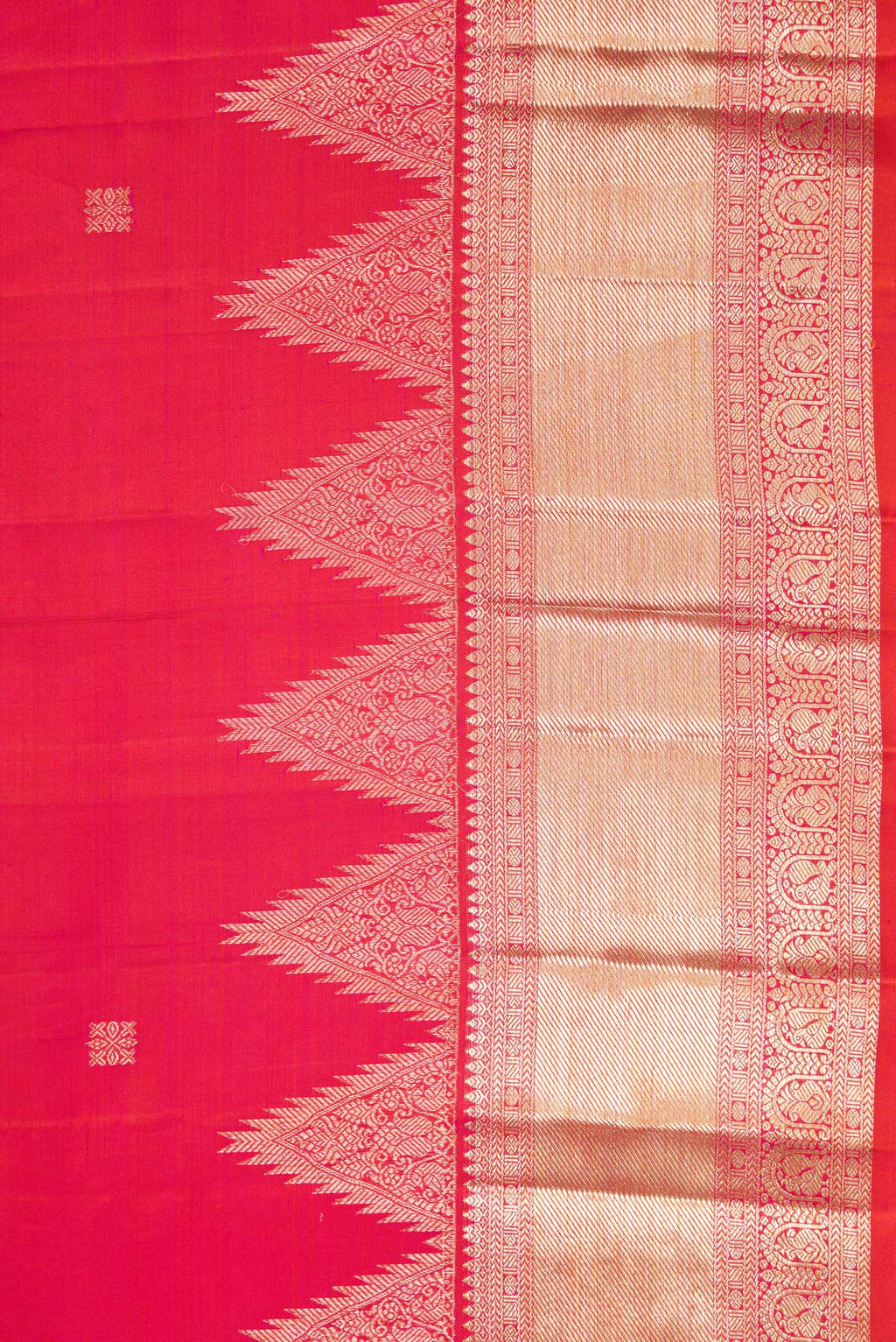 Border image of Coral Dual Tone Kanjivaram Silk Saree with Zari Butta on the body and Fancy Border. 