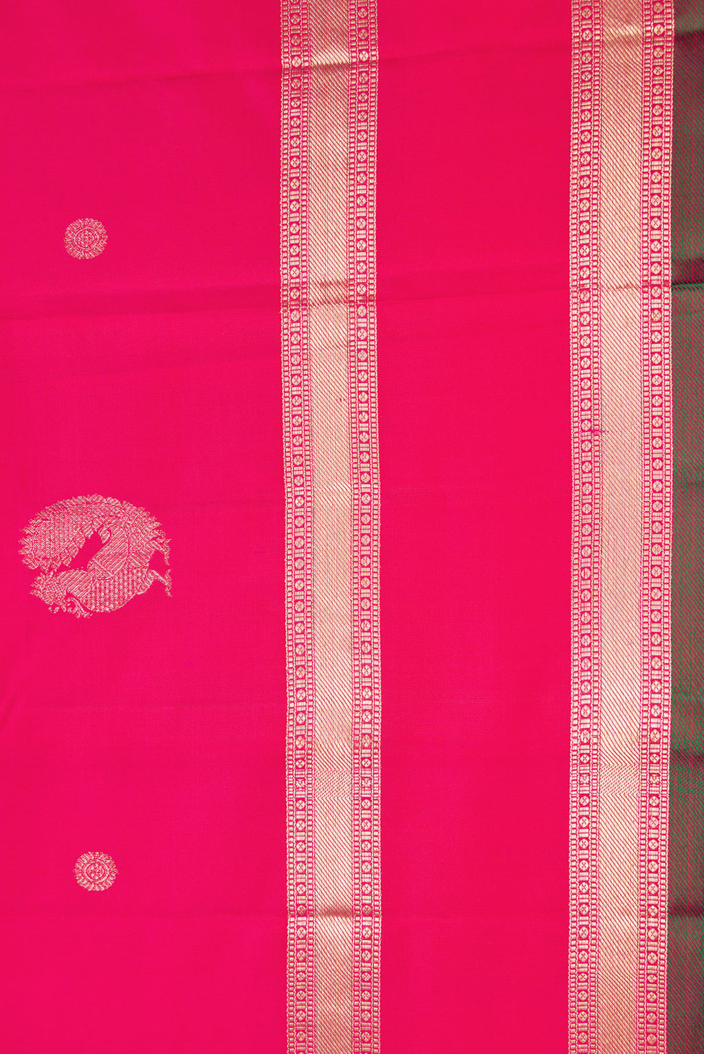 Border image of Pink Dual Tone Kanjivaram Silk Saree with Zari Butta on the body and Zari Border. 