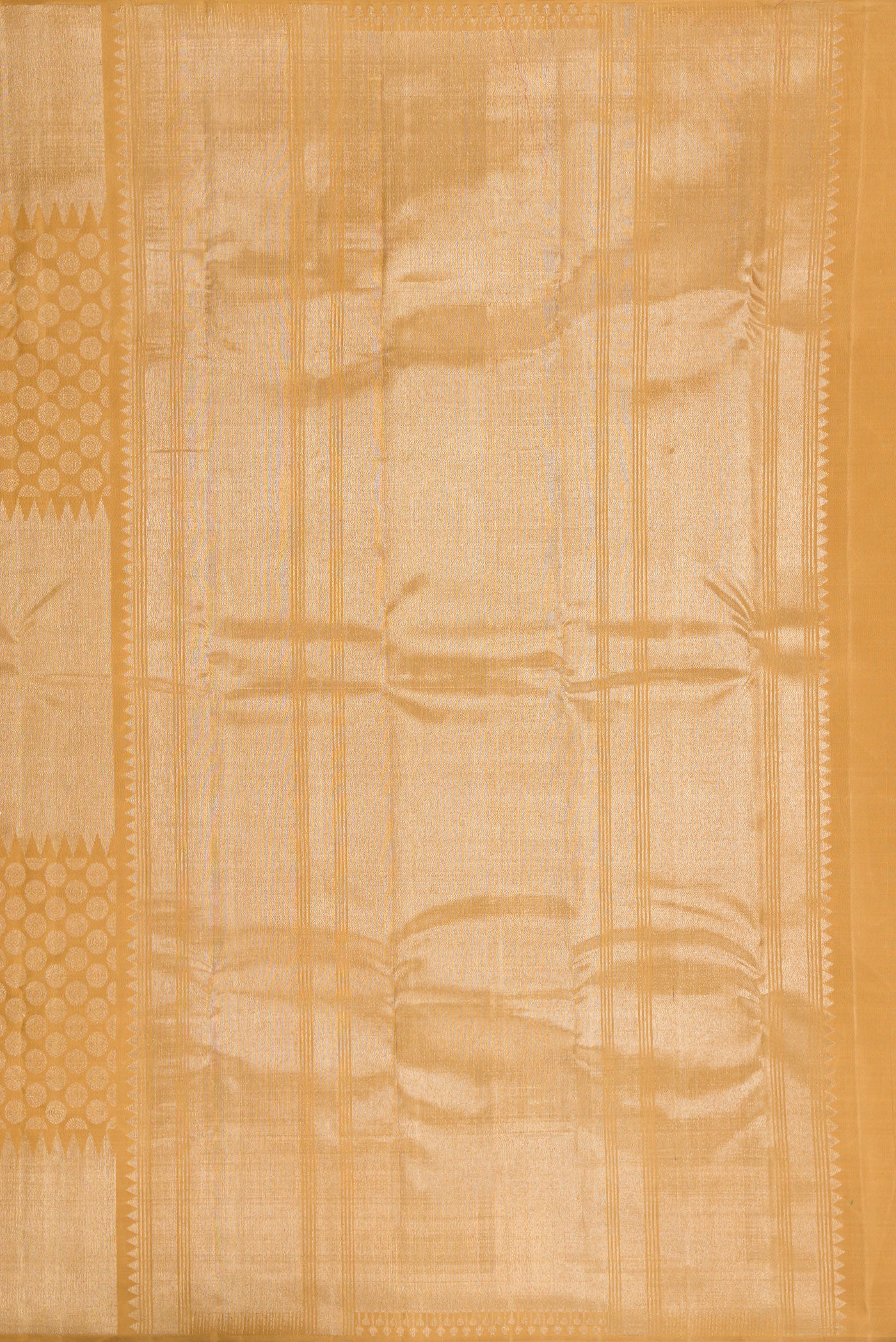Close up image of the pallu of Gold Dual Tone Kanchipuram Silk Saree with Zari Brocade on the body and Temple Border. 