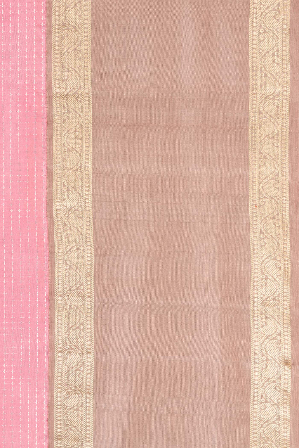 Border image of Pink Dual Tone Kanjivaram Silk Saree with Zari Butta on the body and Zari Border. 