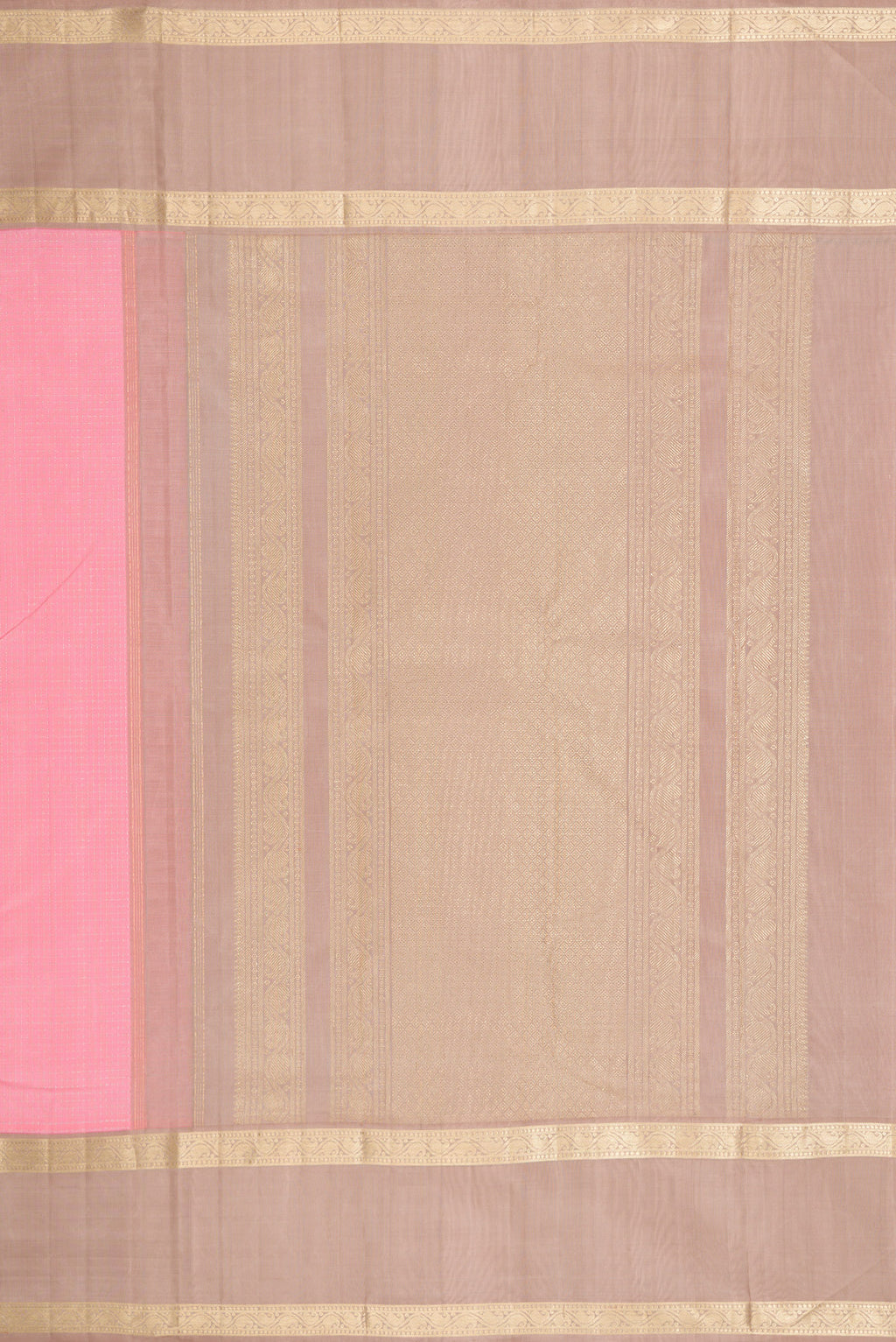 Close up image of the pallu of Pink Dual Tone Kanjivaram Silk Saree with Zari Butta on the body and Zari Border. 