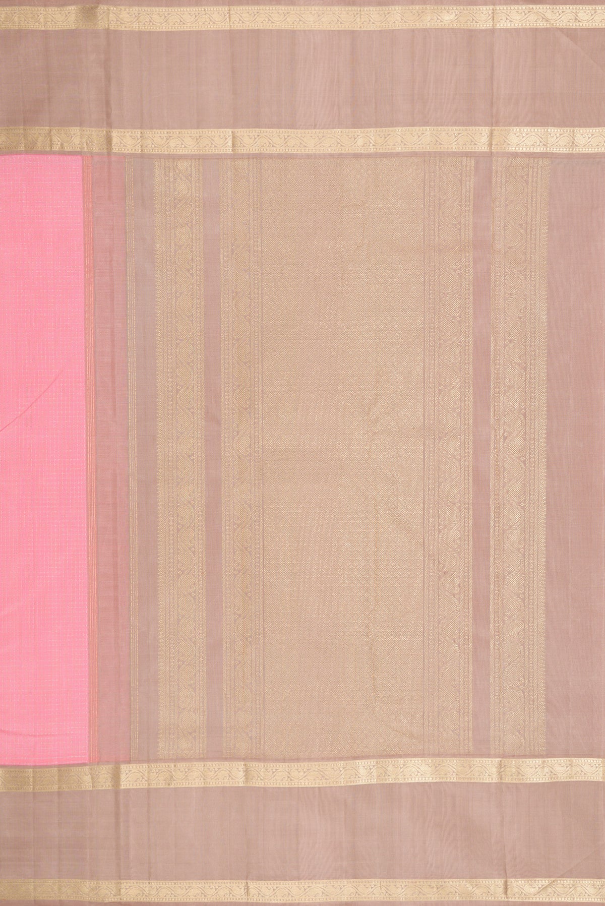 Close up image of the pallu of Pink Dual Tone Kanjivaram Silk Saree with Zari Butta on the body and Zari Border. 